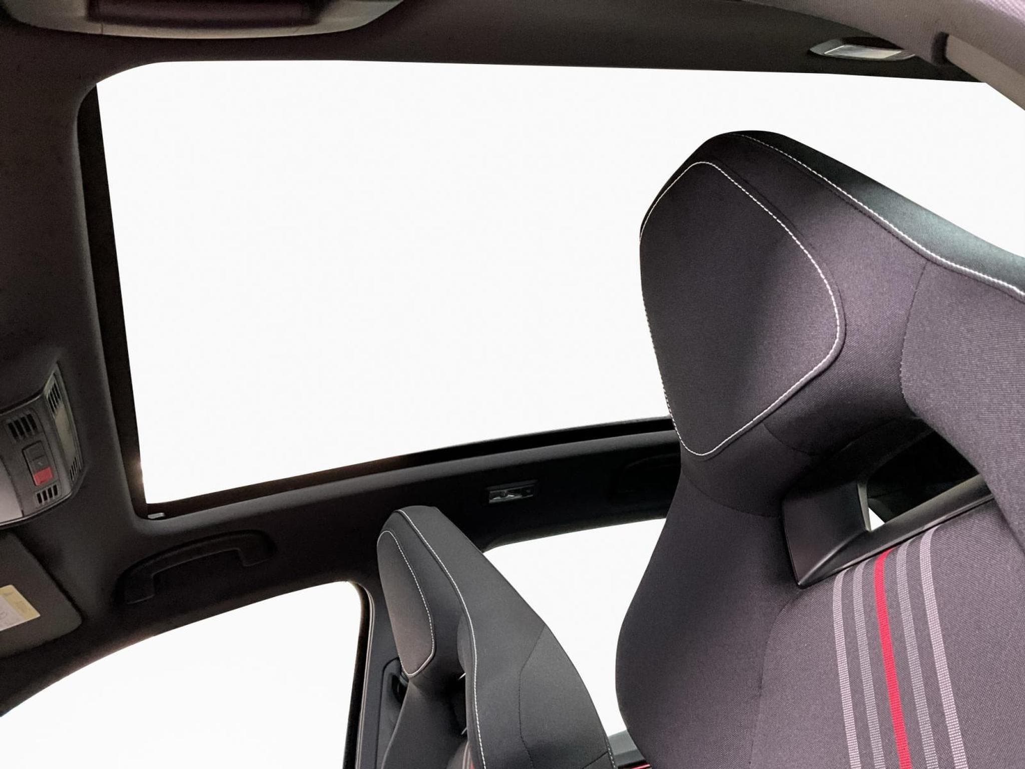 Skoda Kamiq Monte-Carlo+DSG+P.Ass+Navi+LED (2025) - Foto 15