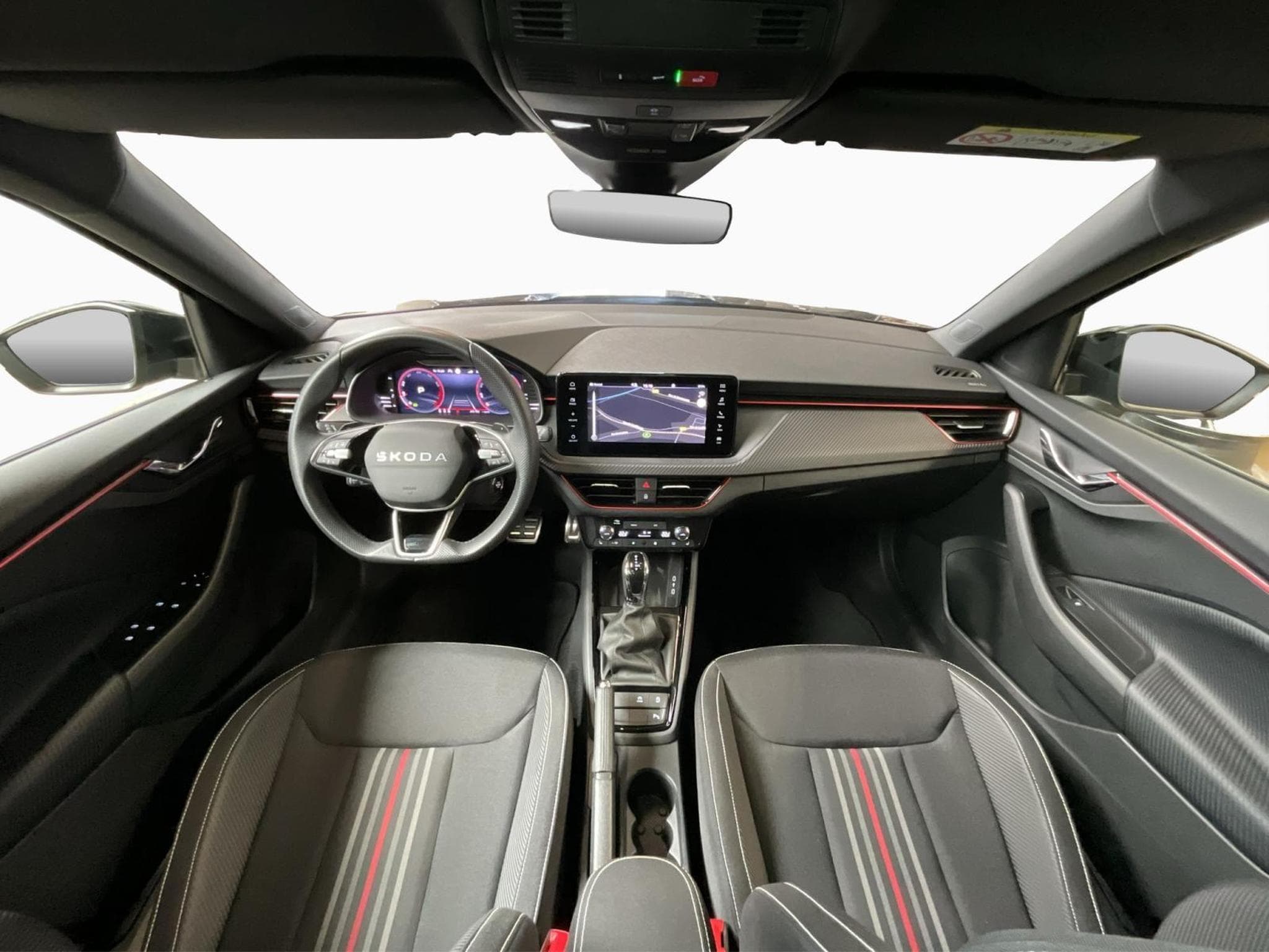 Skoda Kamiq Monte-Carlo+DSG+P.Ass+Navi+LED (2025) - Foto 2
