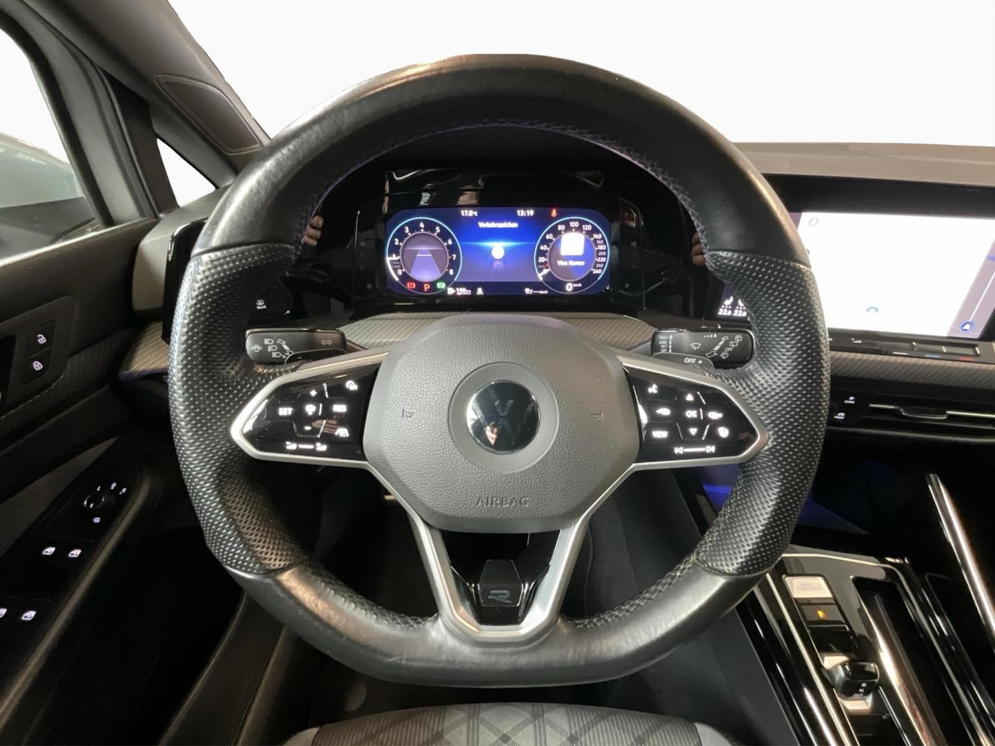 VW Golf R-line+DSG+LED+Navi+RearView (2022) - Foto 10