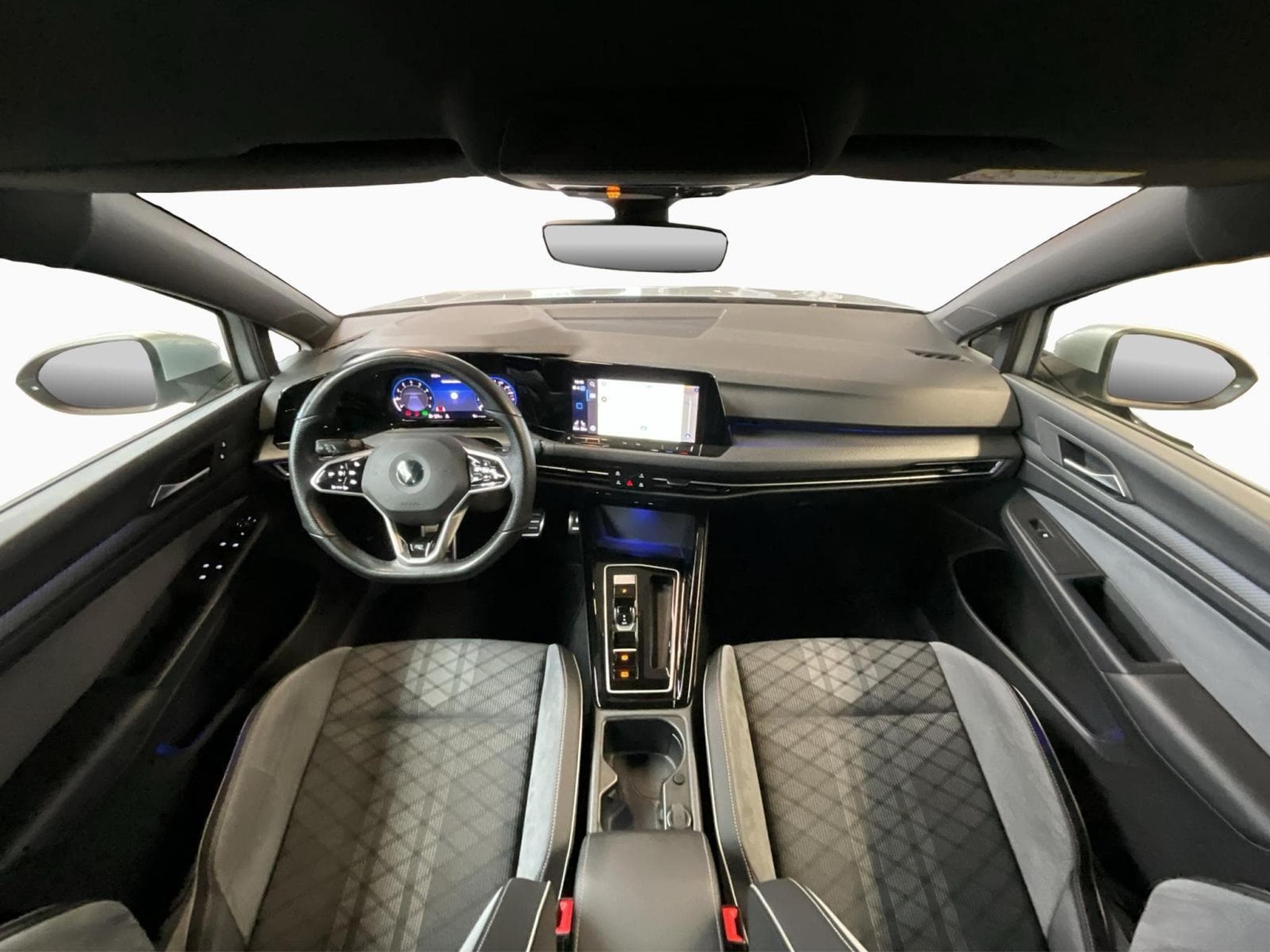 VW Golf R-line+DSG+LED+Navi+RearView (2022) - Foto 2