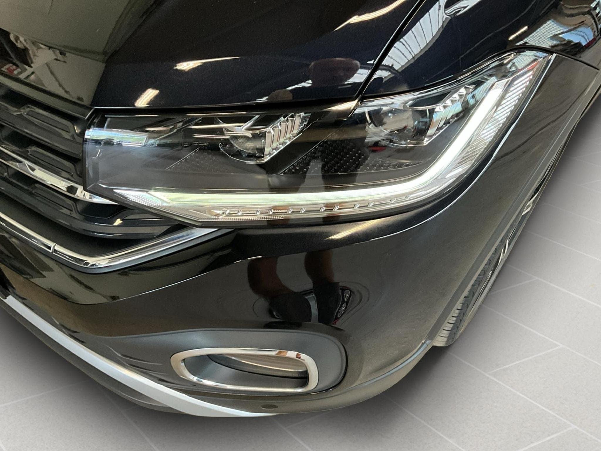 VW T-Cross Style+DSG+IQ-Drive+P.Technique+RearView (2023) - Foto 17