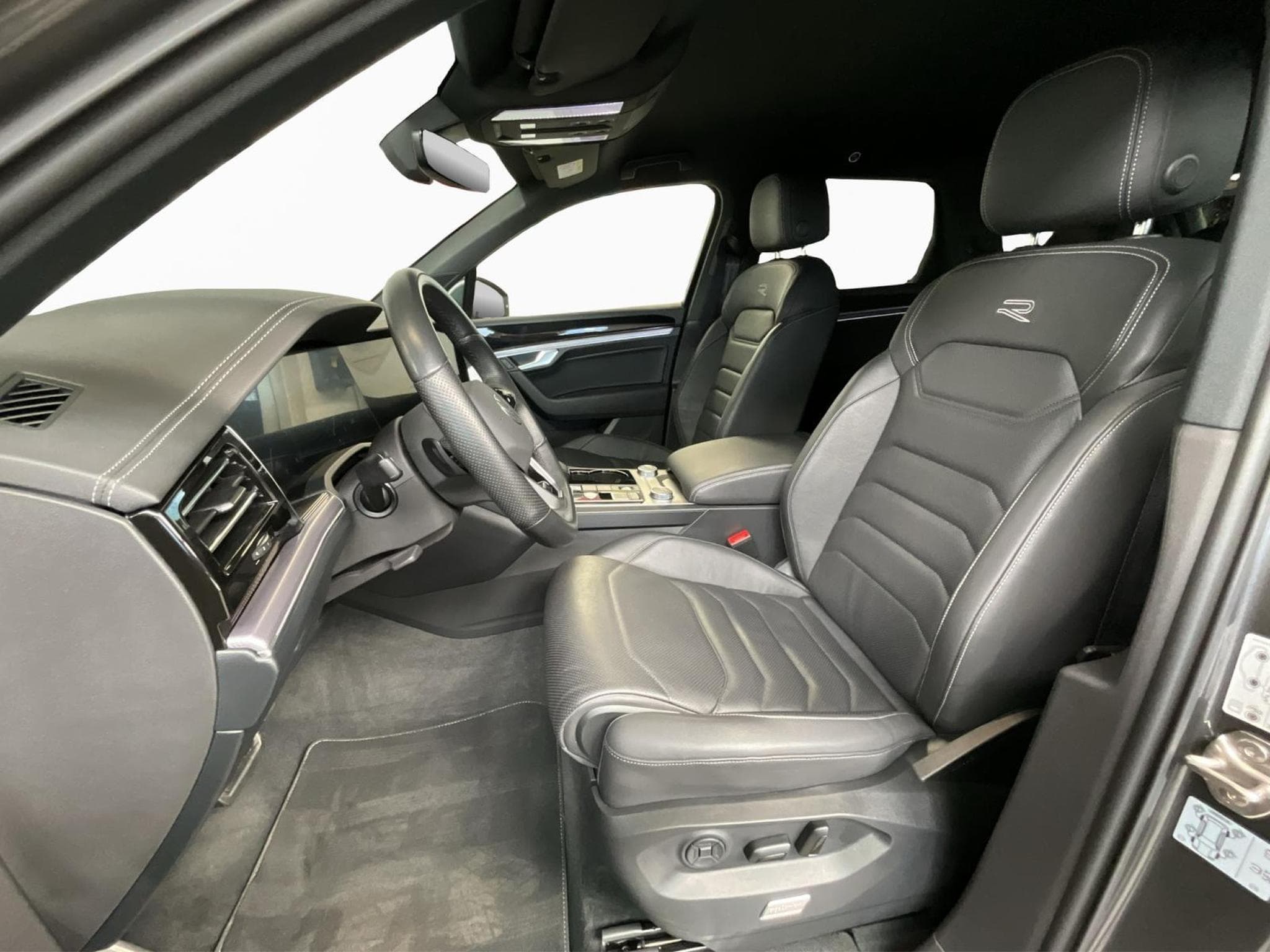 VW Touareg R-Line+4M+Aut.+Matrix-Led (2023) - Foto 9