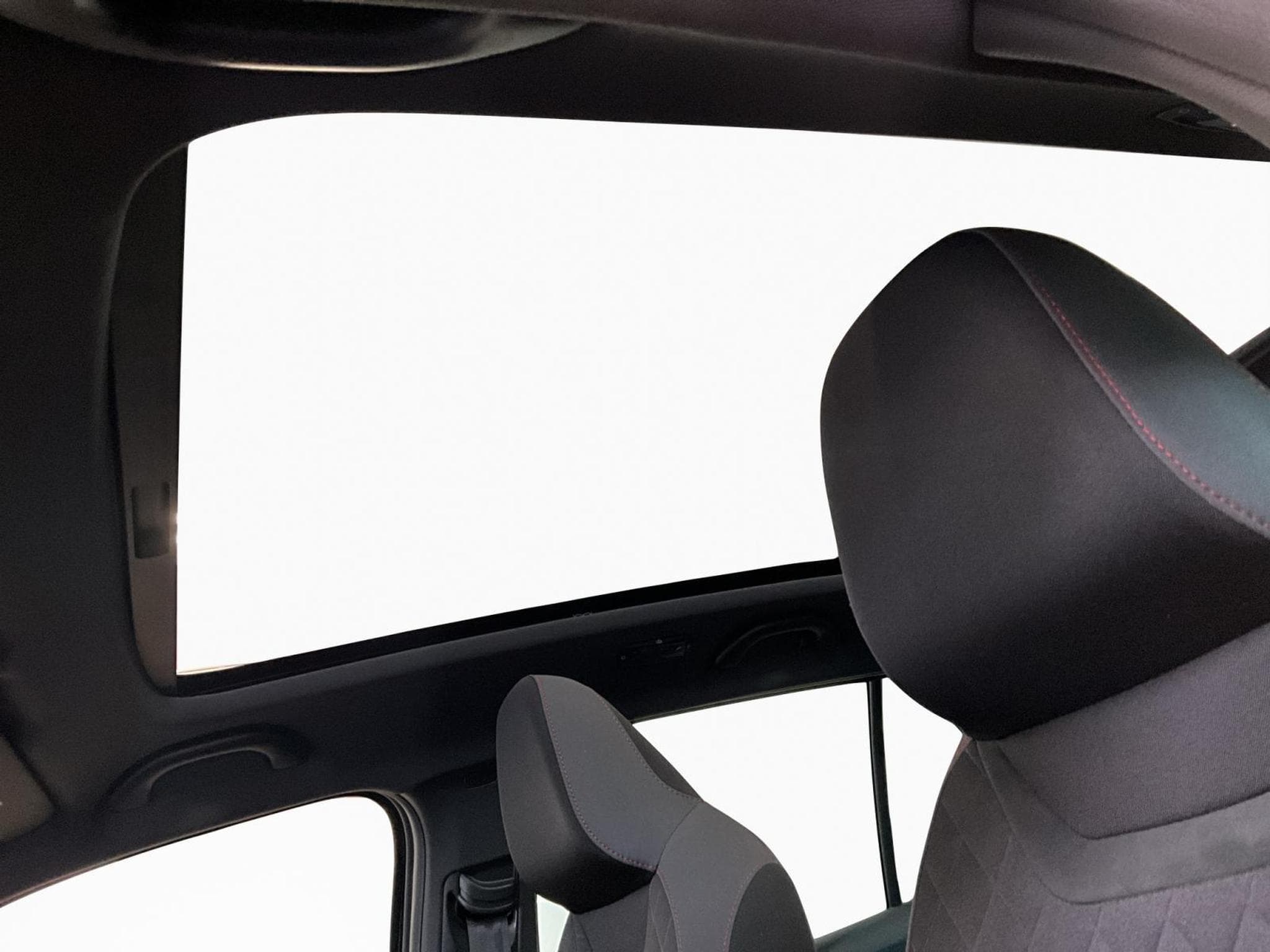 Skoda Fabia Monte-Carlo+BVM+Pano+RearView+Connect&Travel (2021) - Photo 15