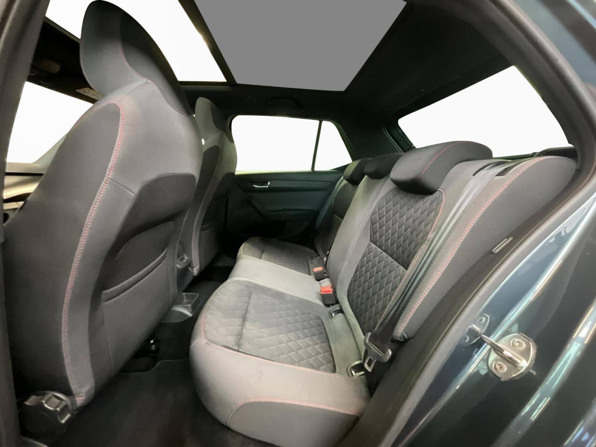 Skoda Fabia Monte-Carlo+BVM+Pano+RearView+Connect&Travel (2021) - Photo 16