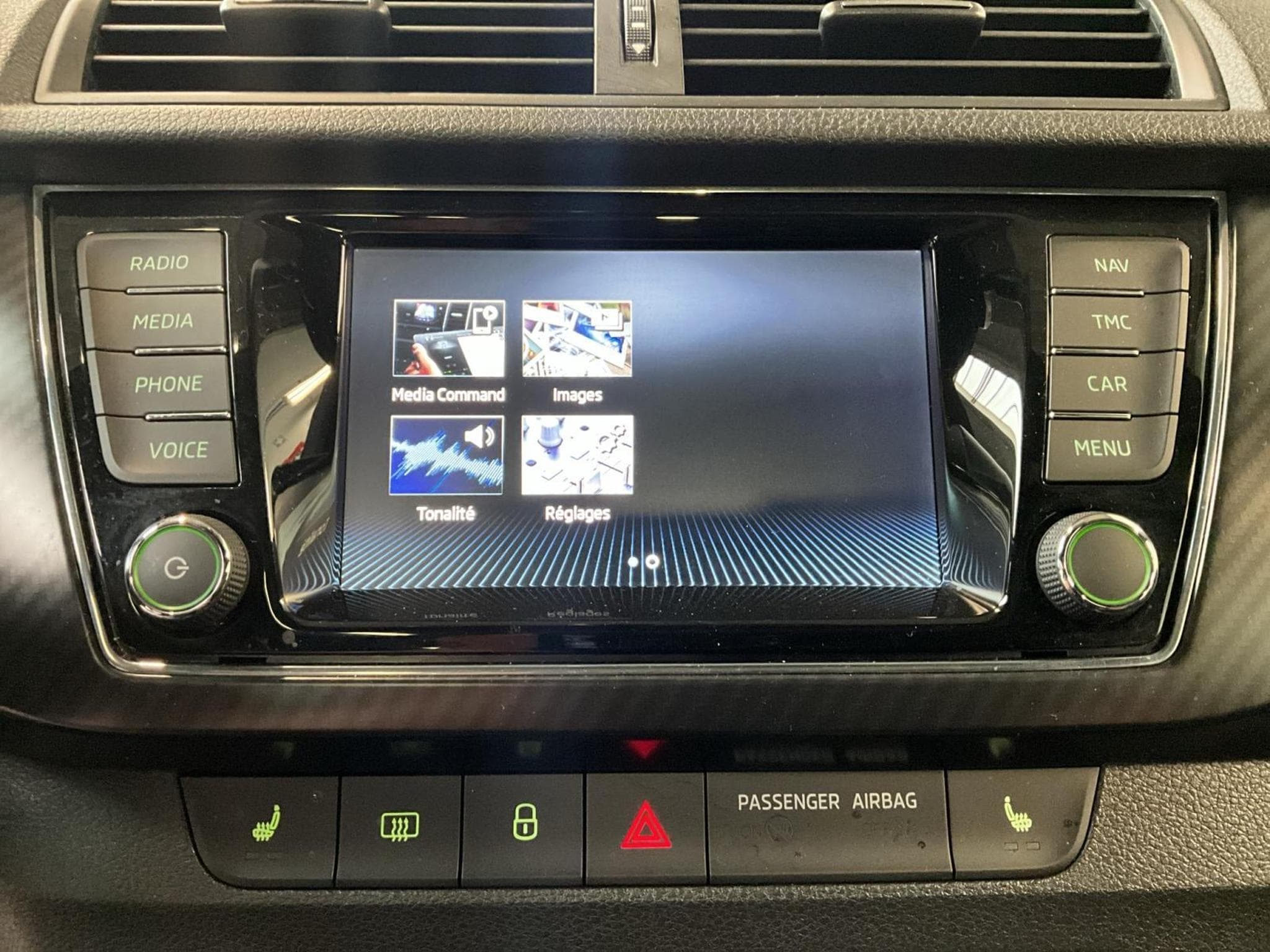 Skoda Fabia Monte-Carlo+BVM+Pano+RearView+Connect&Travel (2021) - Photo 19