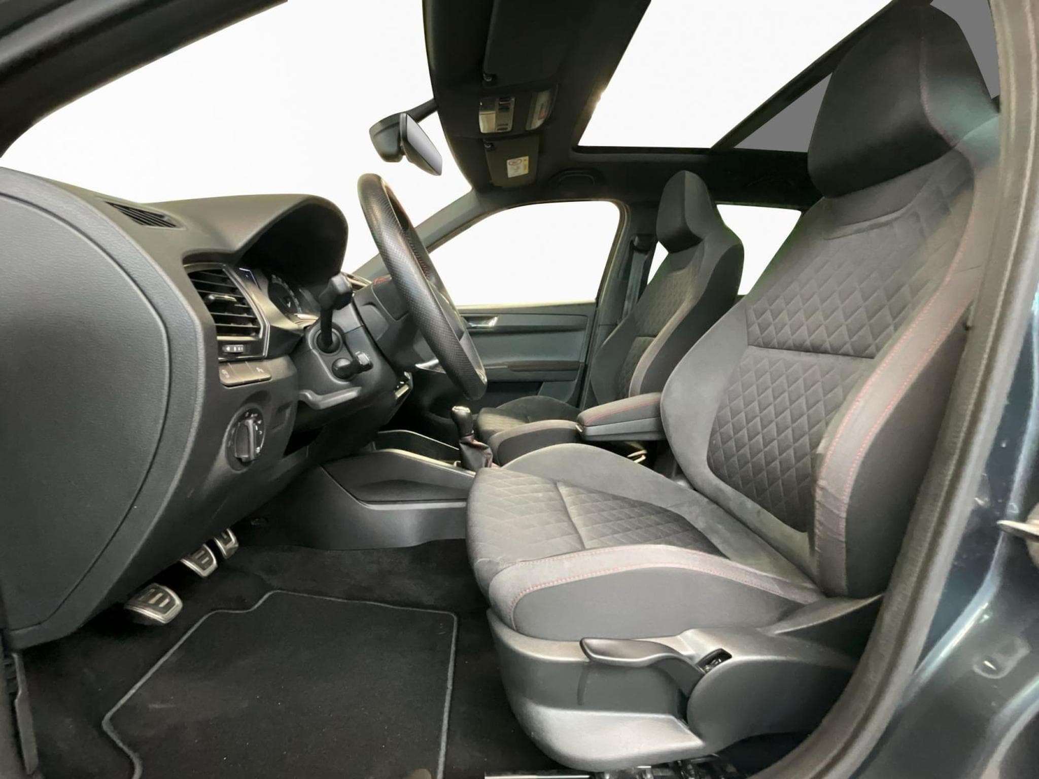 Skoda Fabia Monte-Carlo+BVM+Pano+RearView+Connect&Travel (2021) - Photo 9
