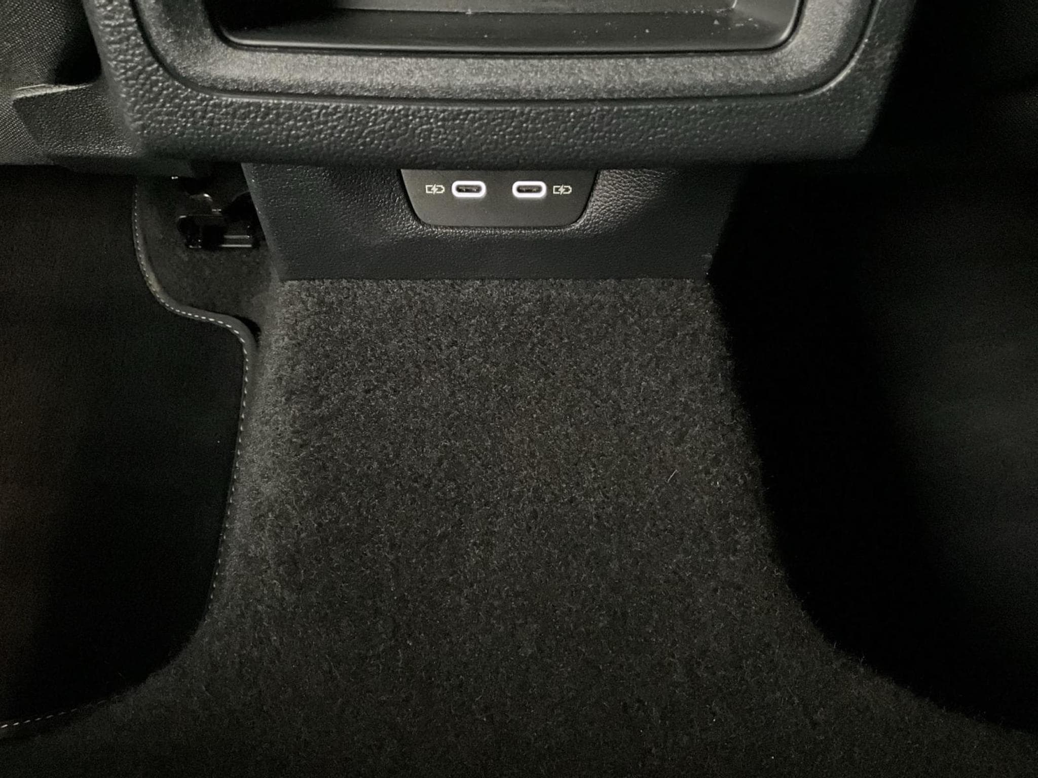 VW Golf Life+DSG+Navi+LED (2025) - Photo 20