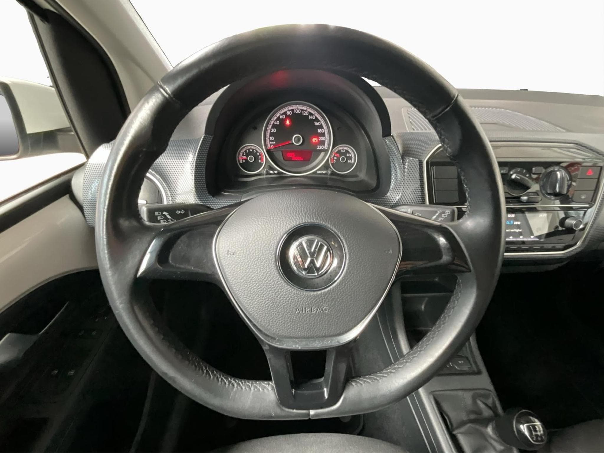 VW UP 1.0+Move-Up!+BVM+Klima (2018) - Photo 10