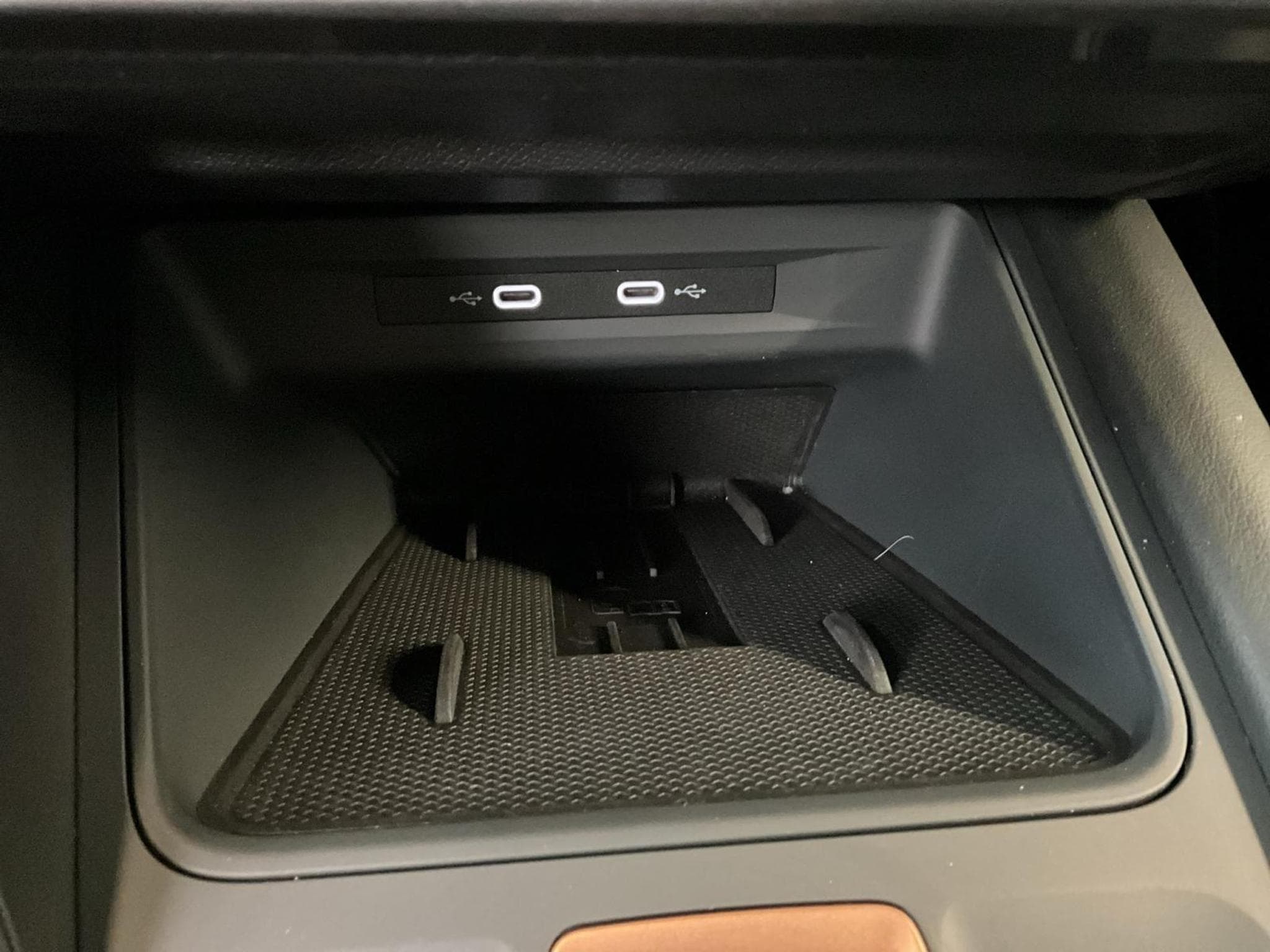 Cupra Leon DSG+Dinamica+Pure-Perf.+Int.-Drive (2025) - Photo 19