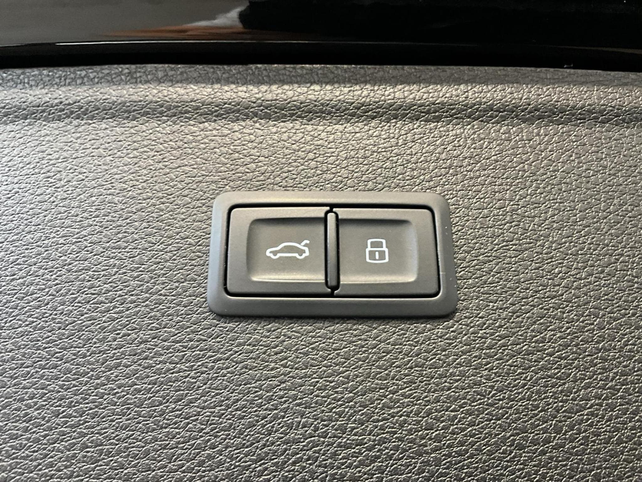Audi Q5 S-line+S-Tronic+40TDI+Quattro+P.Premium+AHK+LM19 (2021) - Photo 18