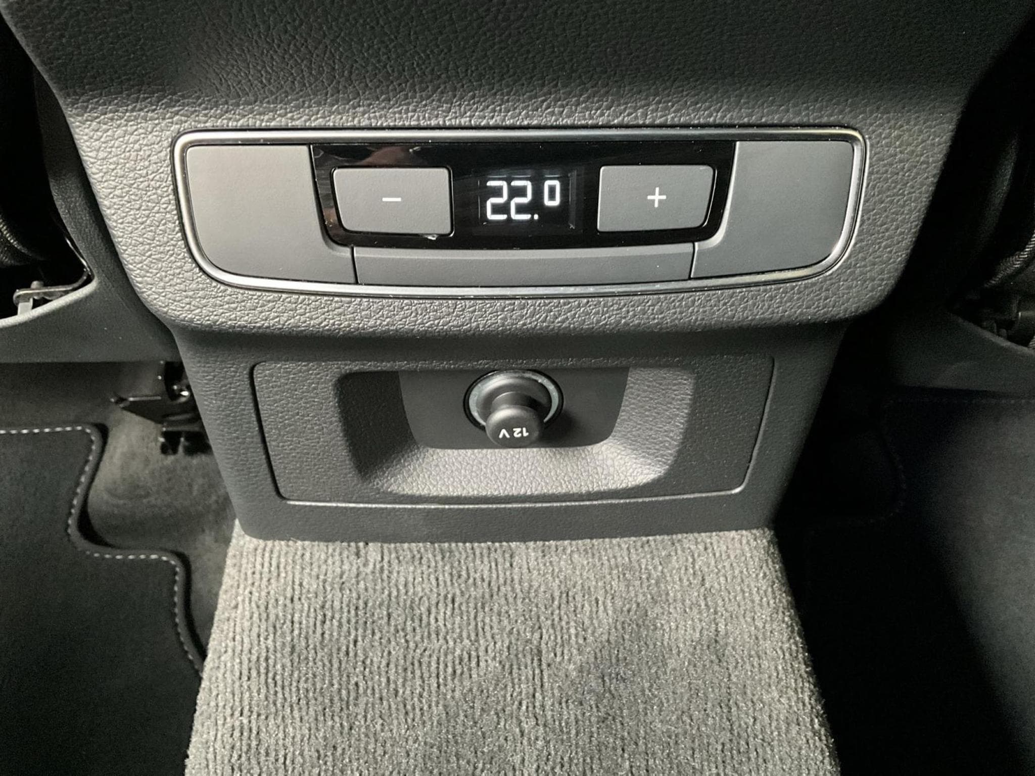 Audi Q5 S-line+S-Tronic+40TDI+Quattro+P.Premium+AHK+LM19 (2021) - Photo 22