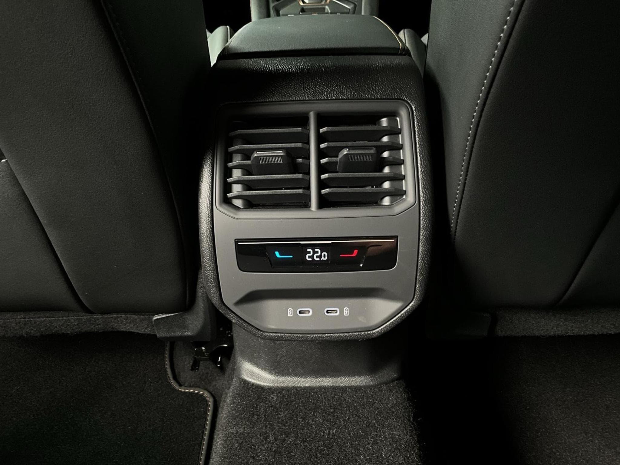 Cupra Leon DSG+Pure-Perf.+Dynamic-Design+Immersive (2025) - Photo 19