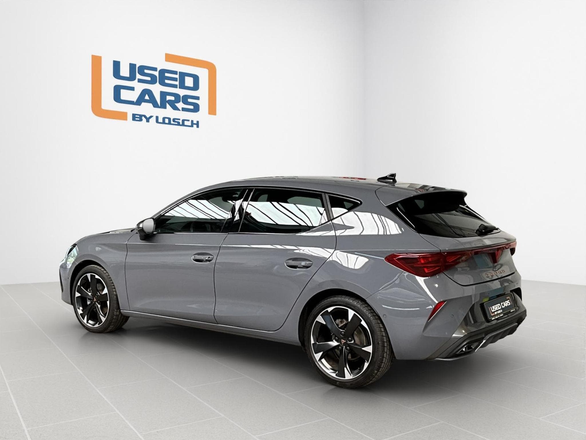 Cupra Leon DSG+Pure-Perf.+Dynamic-Design+Immersive (2025) - Photo 5
