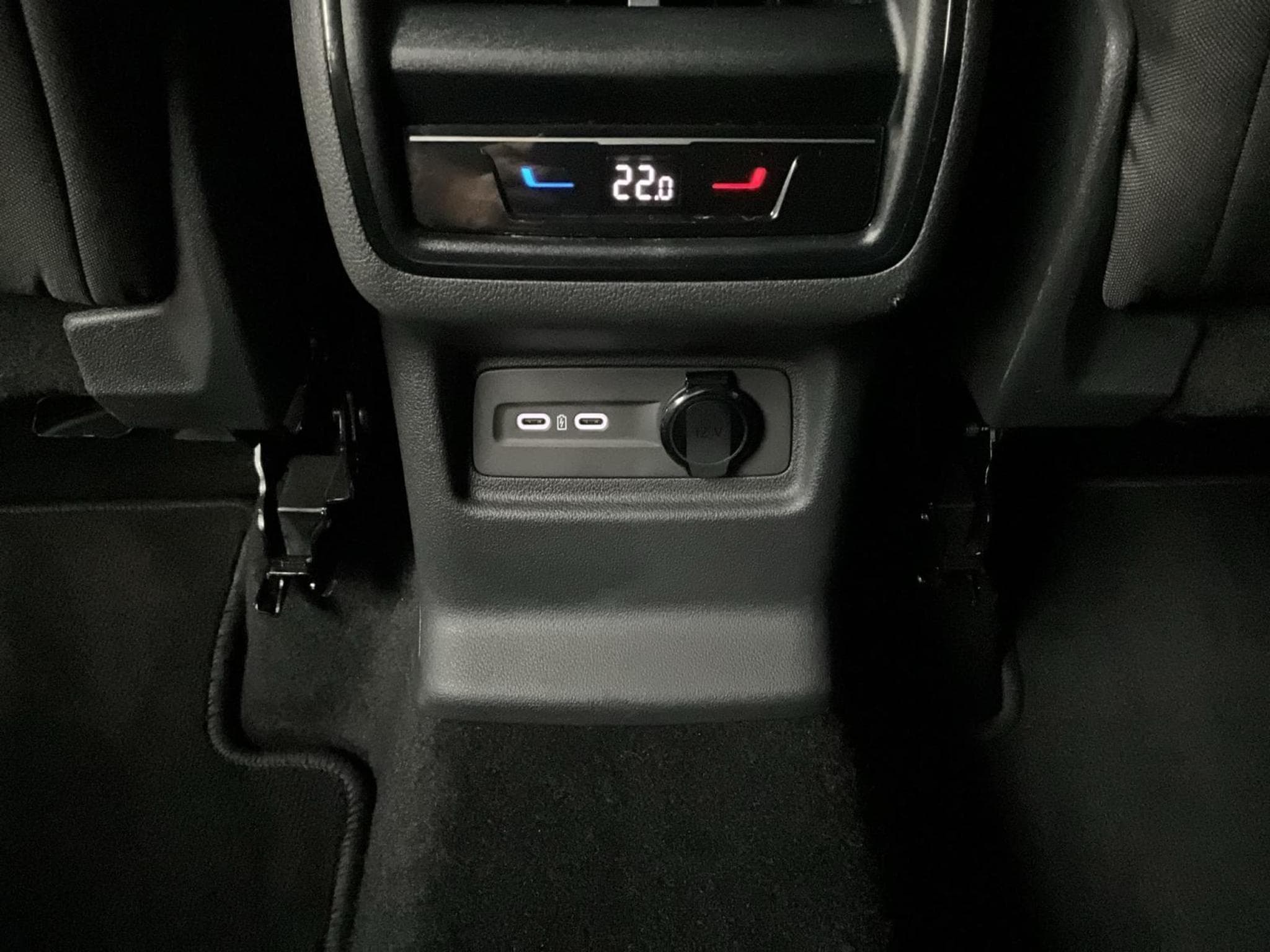 Skoda Kodiaq Selection+DSG+RearView+Navi+LED+digi (2025) - Photo 18