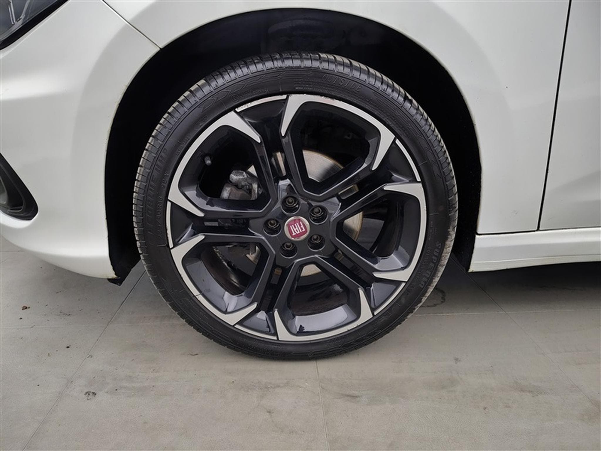 Fiat Tipo SW 1.4i Lounge (EU6d-TEMP) (2020) - Photo 6
