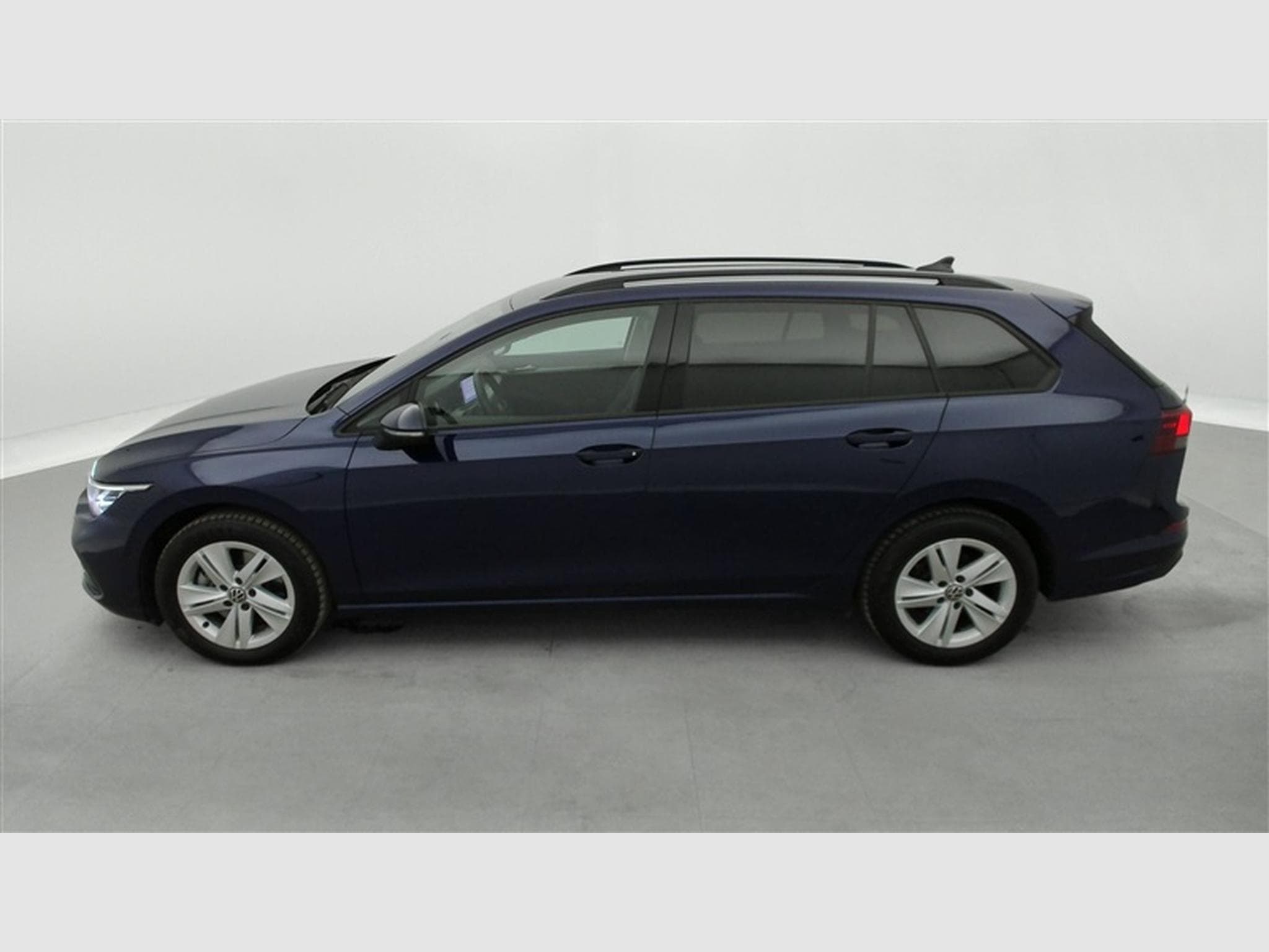VW Golf 2.0 TDi Life Cuir / Navi Cockpit / Led / PDC av+ar (2024) - Photo 3