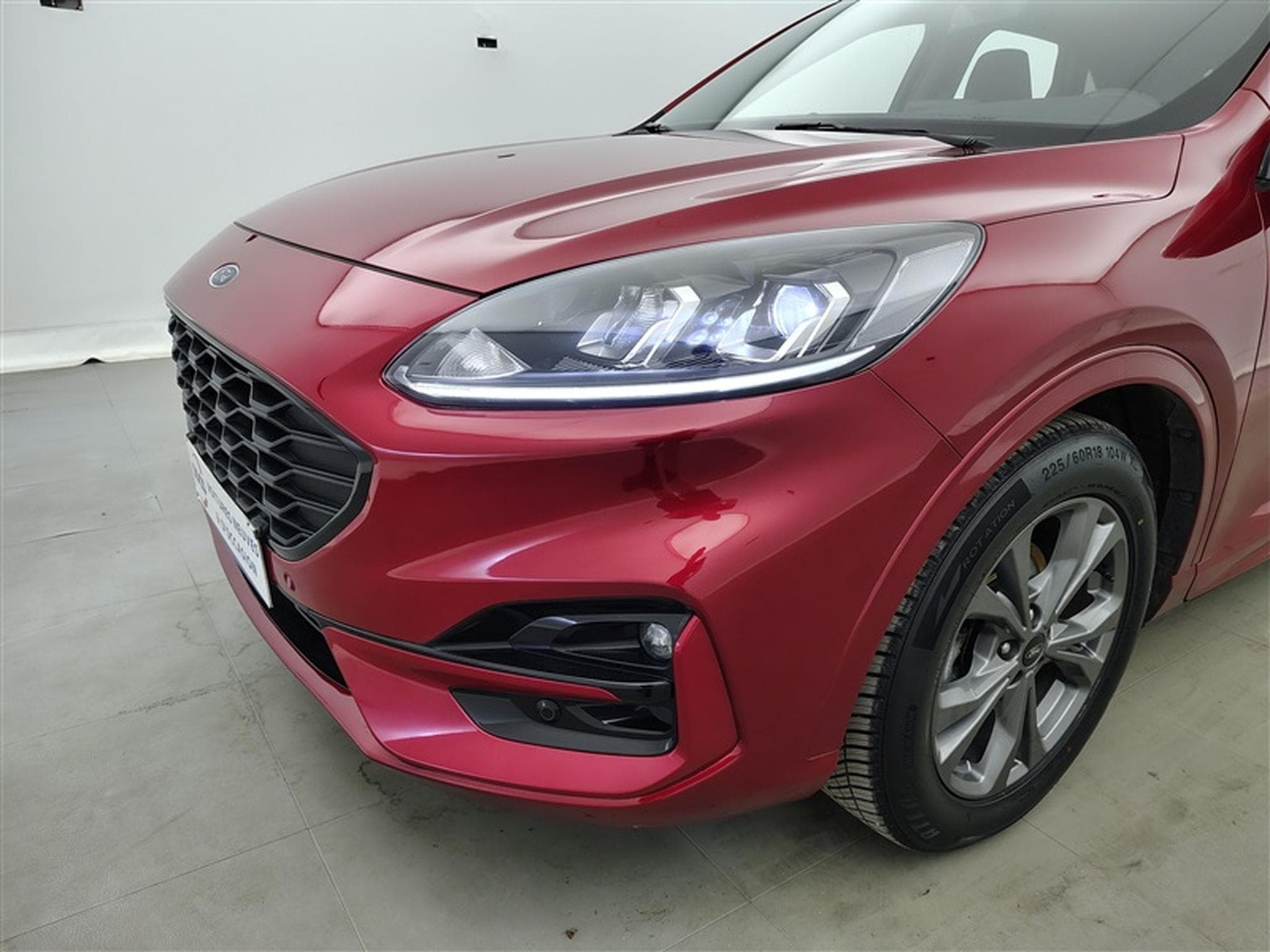 Ford Kuga 1.5 EcoBoost Titanium NAVI / CAMERA / CARPLAY (2023) - Photo 15