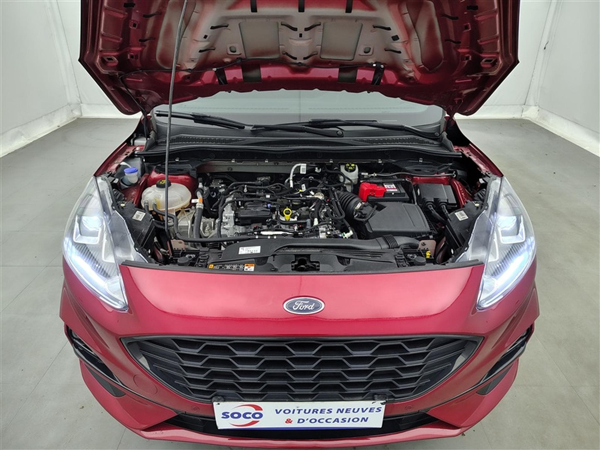 Ford Kuga 1.5 EcoBoost Titanium NAVI / CAMERA / CARPLAY (2023) - Photo 20