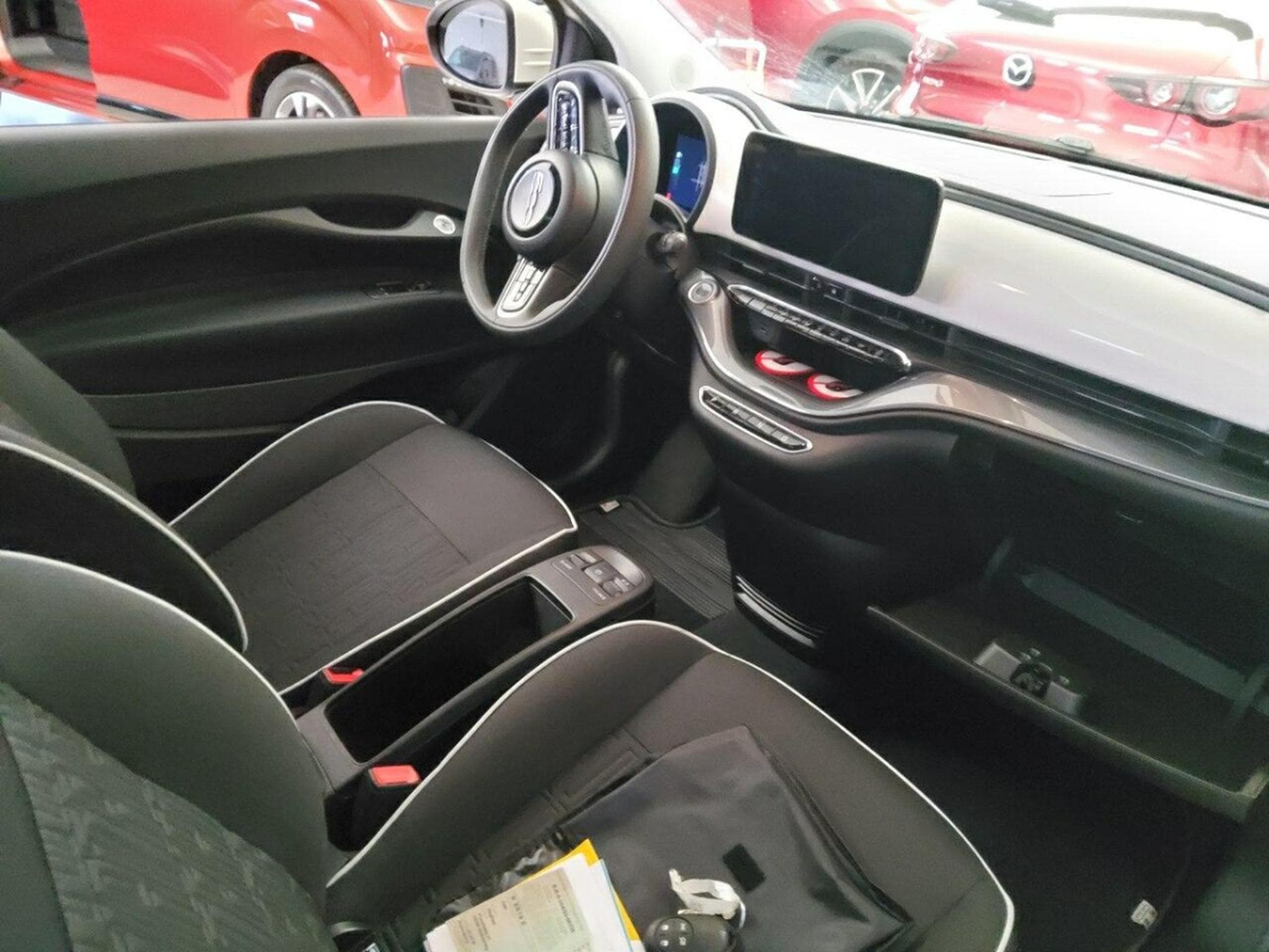 Fiat 500 42 kWh (2023) - Photo 3