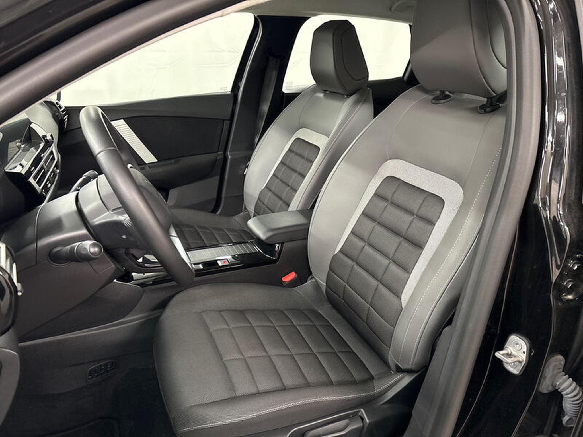 Citroen C4 Plus (2025) - Foto 20