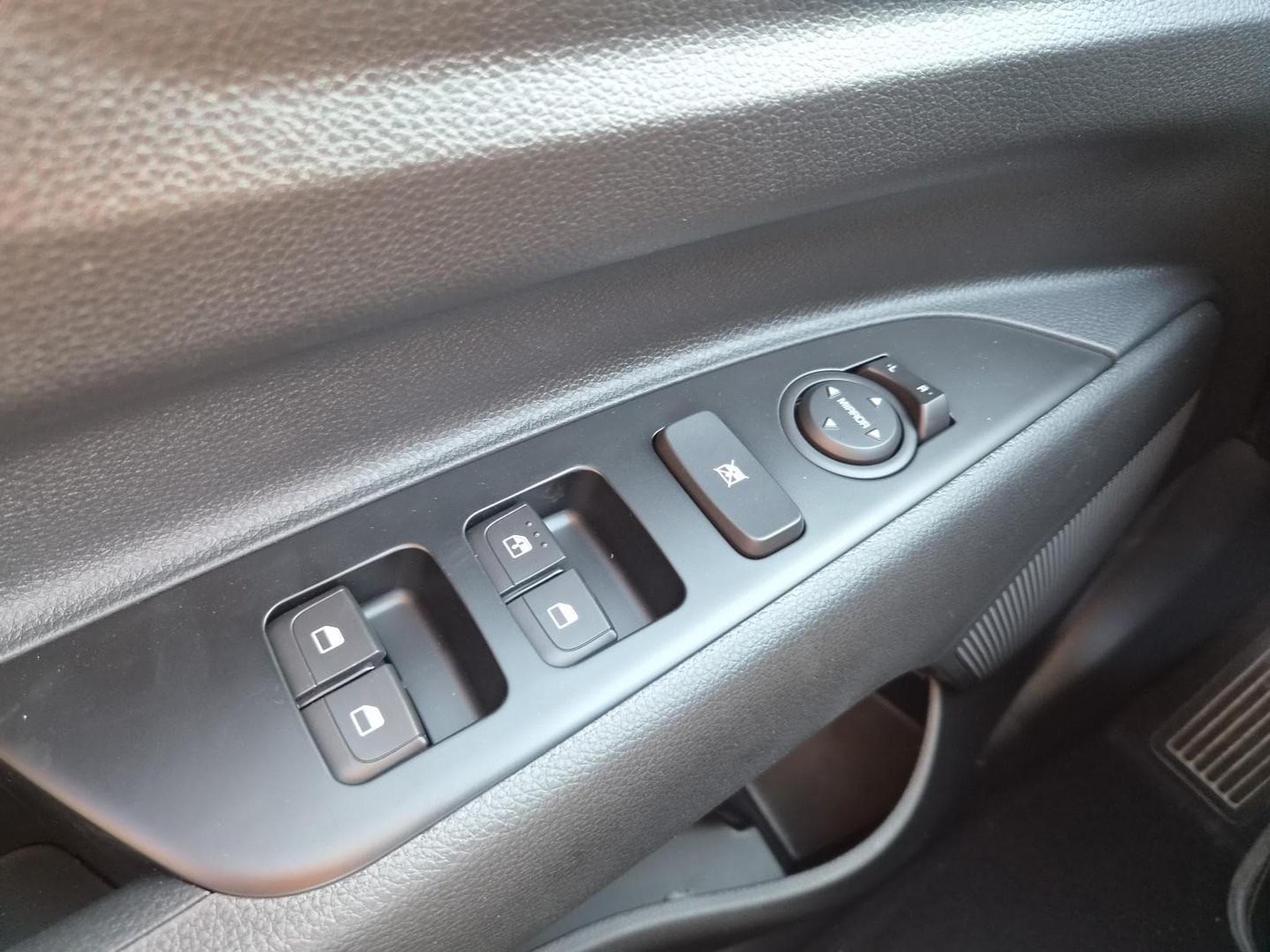 Kia Stonic Standard (2026) - Foto 13