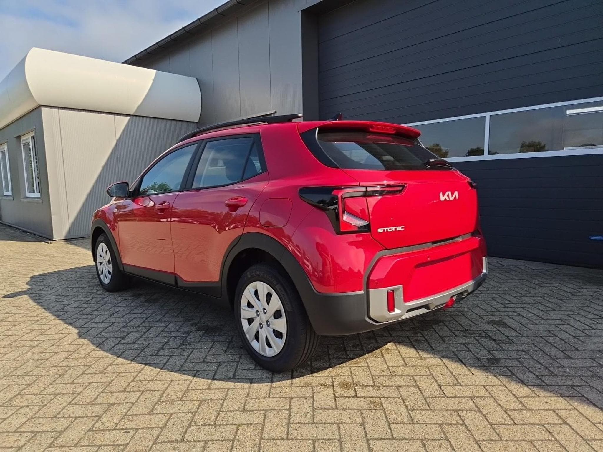 Kia Stonic Standard (2026) - Foto 3