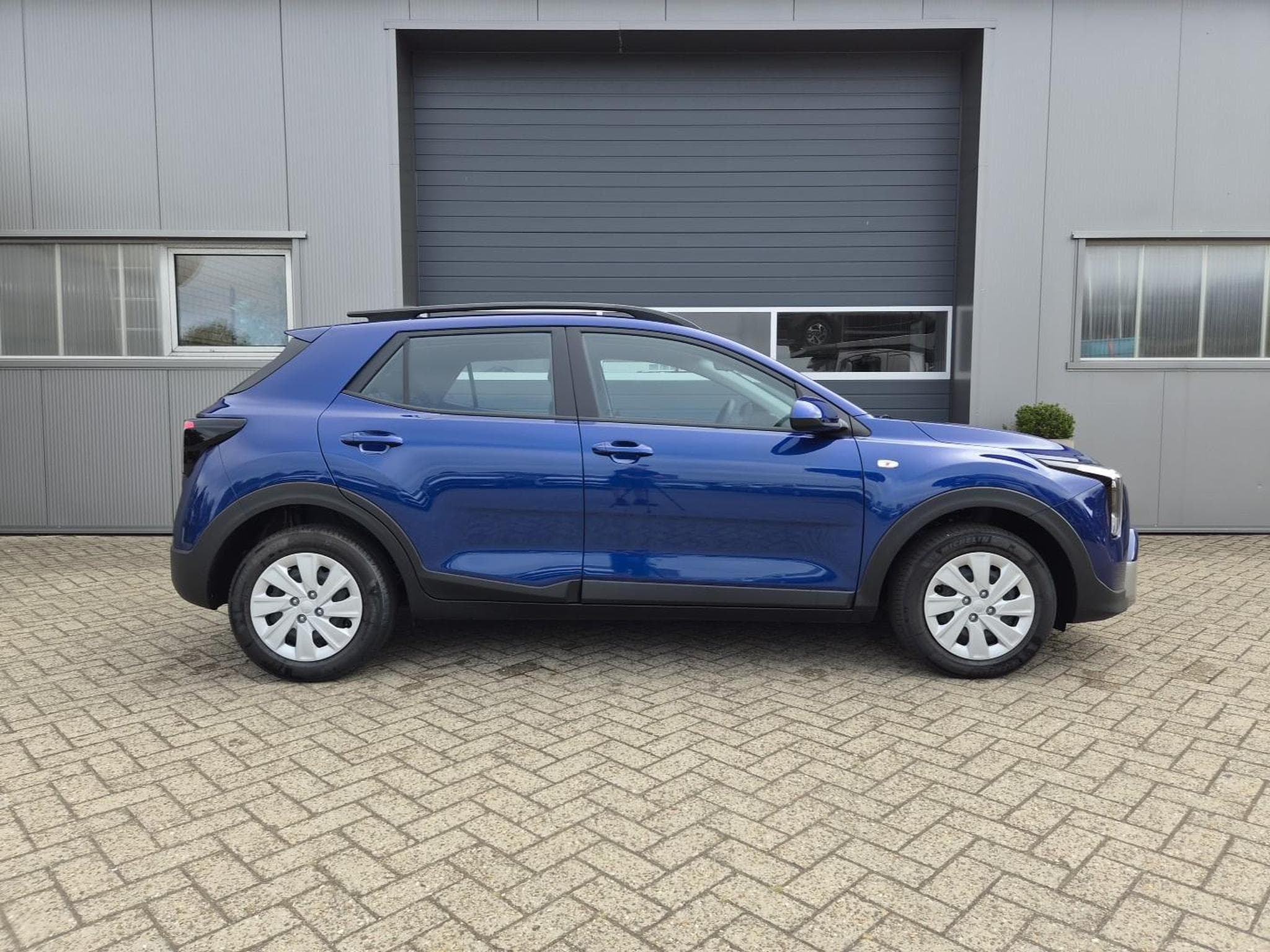 Kia Stonic Standard (2026) - Foto 6