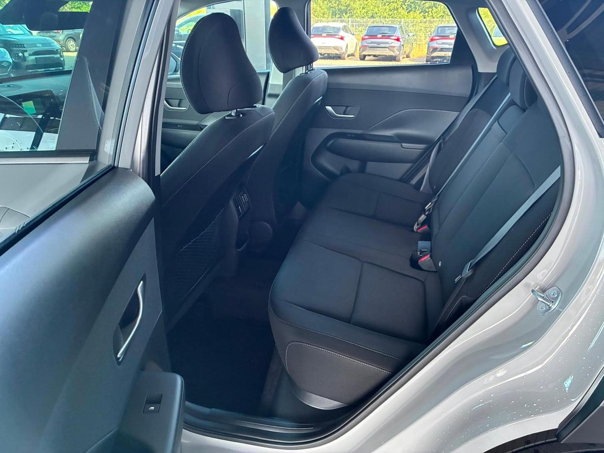 Hyundai Kona GO Plus (2025) - Foto 6