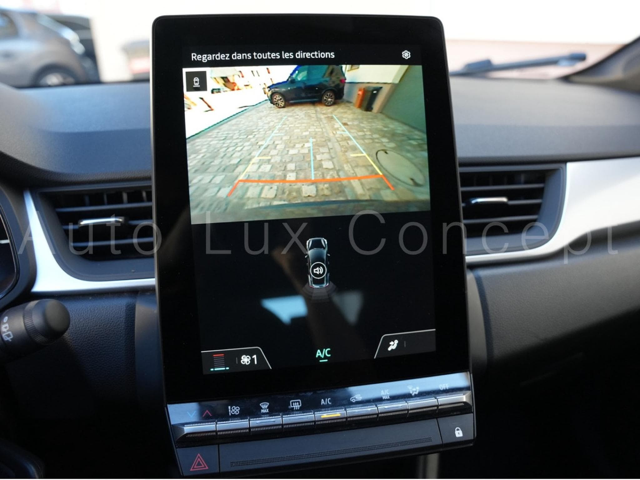 Renault Captur Eco-G 100 Evolution (2025) - Photo 8
