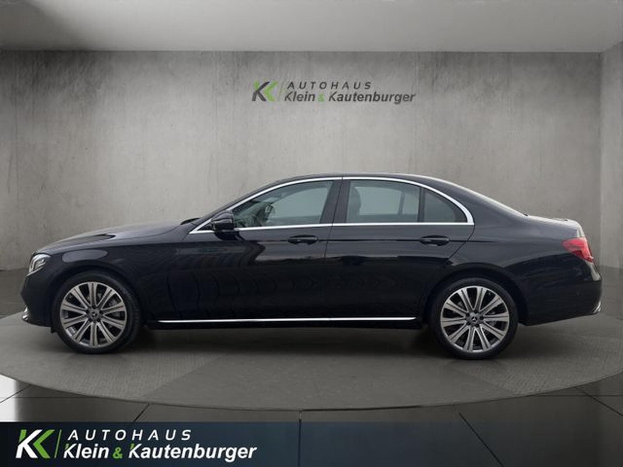 Mercedes E 200 E 200 Avantgarde+LED+SCHIEBEDACH+VOLL-SCHECKHEFT (2017) - Photo 8