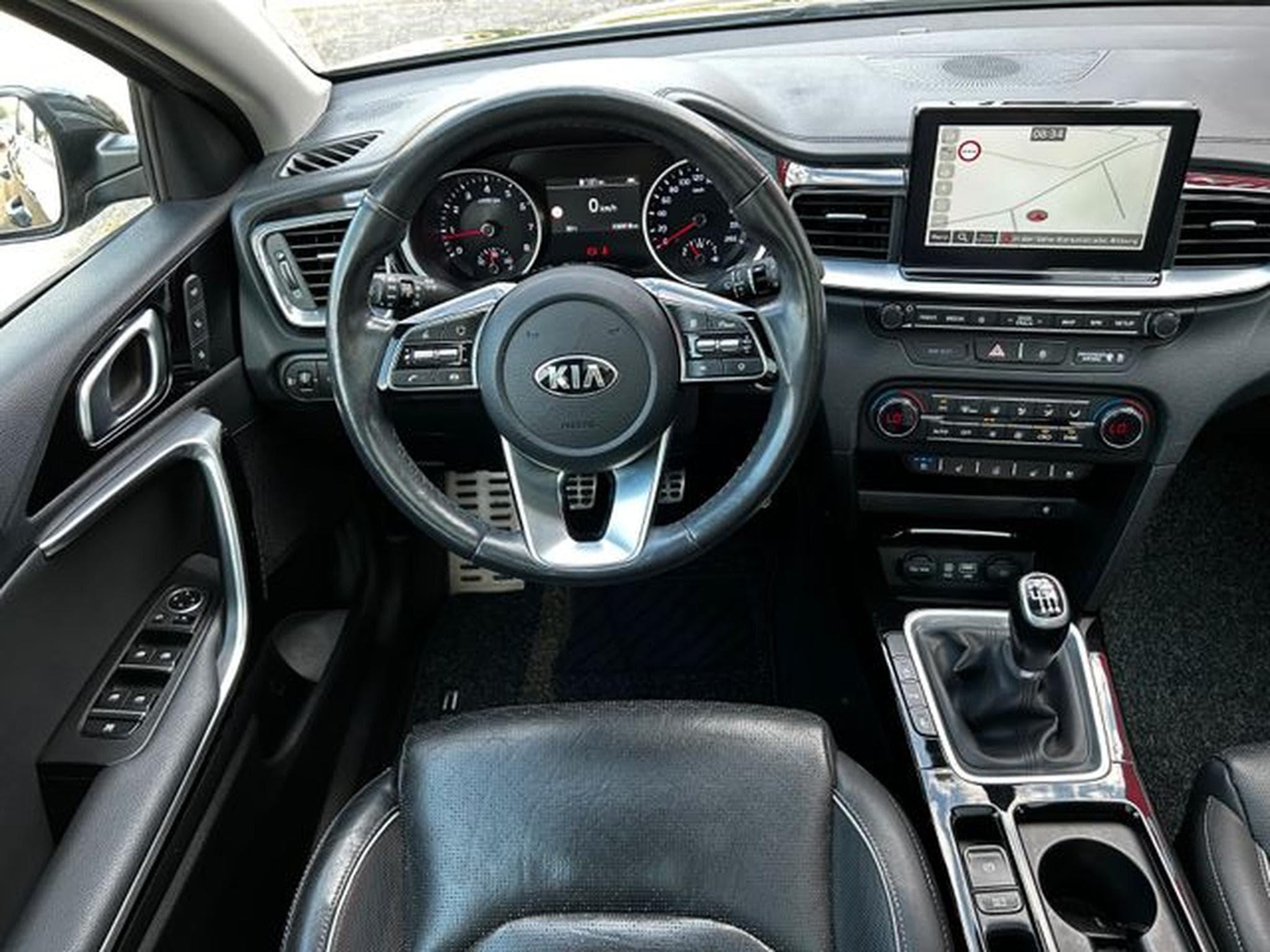 Kia Ceed Ceed 1.4 T-GDI Platinum Navi Kamera Leder Pano (2018) - Photo 12