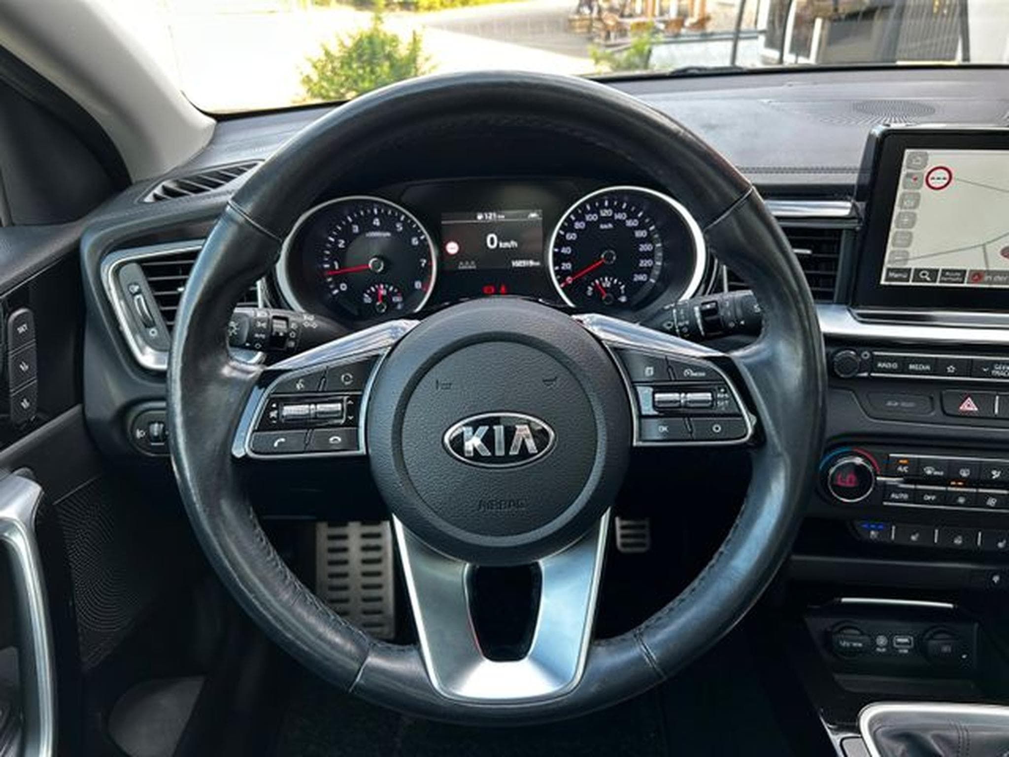 Kia Ceed Ceed 1.4 T-GDI Platinum Navi Kamera Leder Pano (2018) - Photo 13