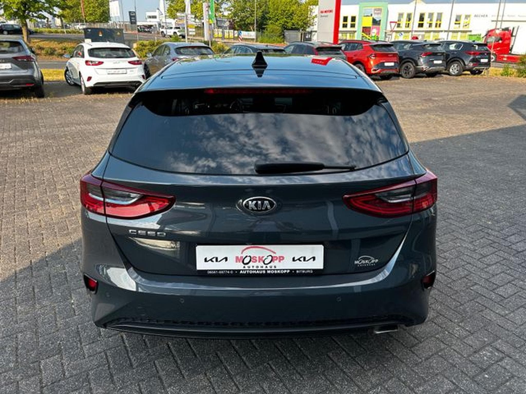 Kia Ceed Ceed 1.4 T-GDI Platinum Navi Kamera Leder Pano (2018) - Photo 6