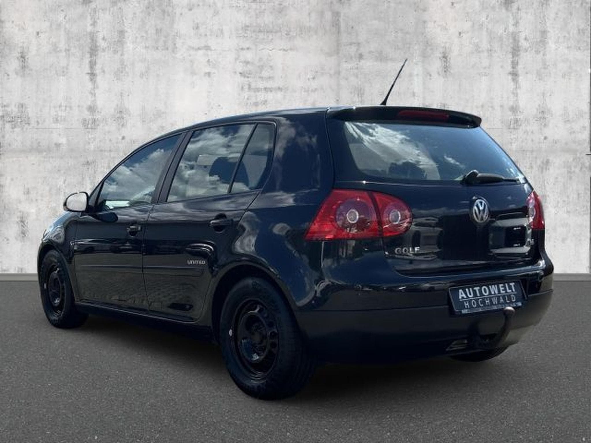 VW Golf Golf V 1.6 United PDC SHZG Tempomat KLIMA AHK (2008) - Photo 3