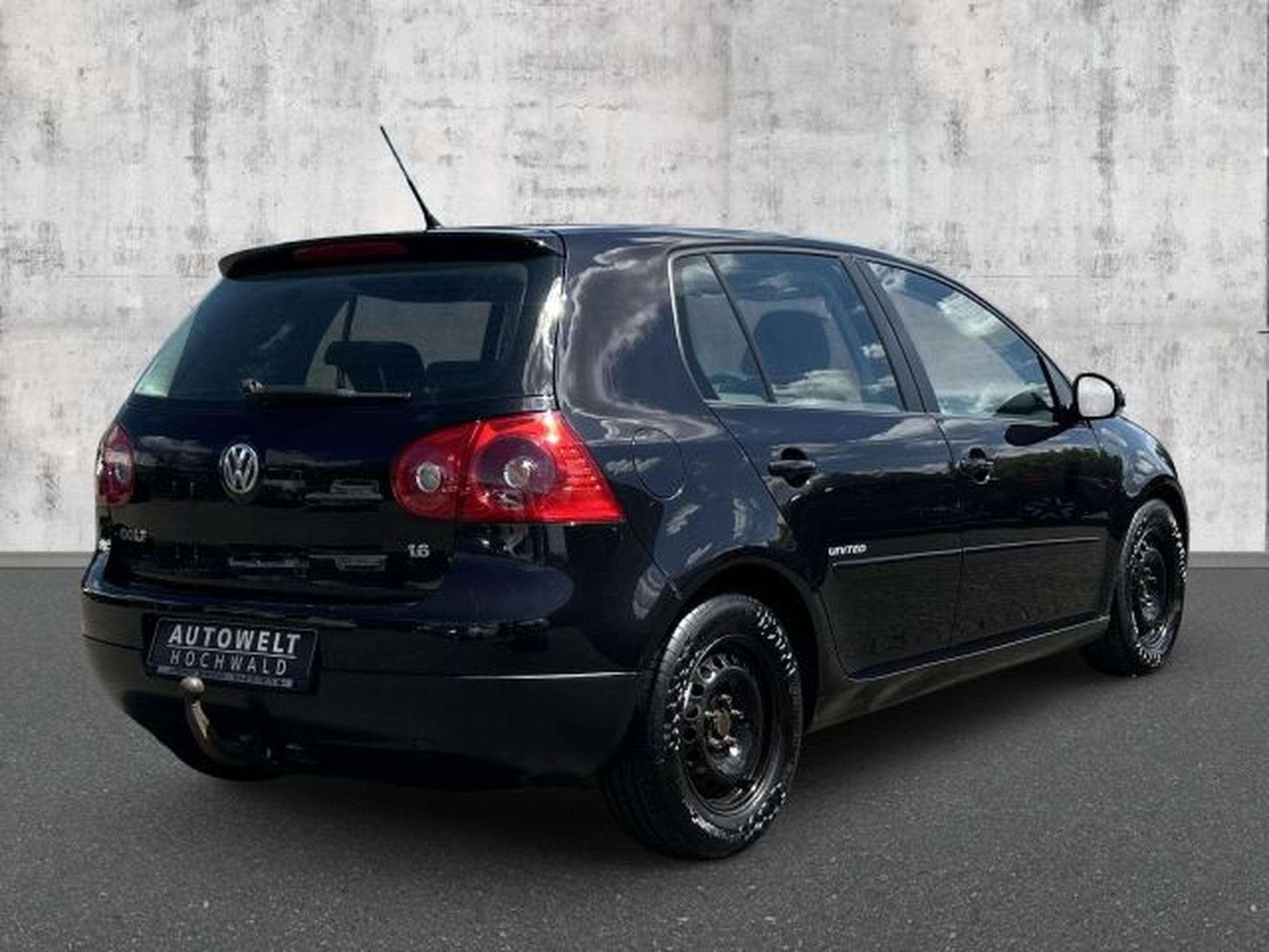 VW Golf Golf V 1.6 United PDC SHZG Tempomat KLIMA AHK (2008) - Photo 5
