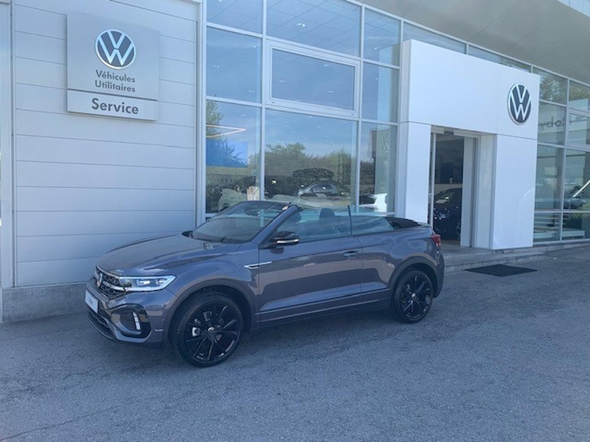 VW T-Roc CABRIO R-LINE BLACK STYLE 1.5TSI 150CV DSG7 (2026) - Foto 1