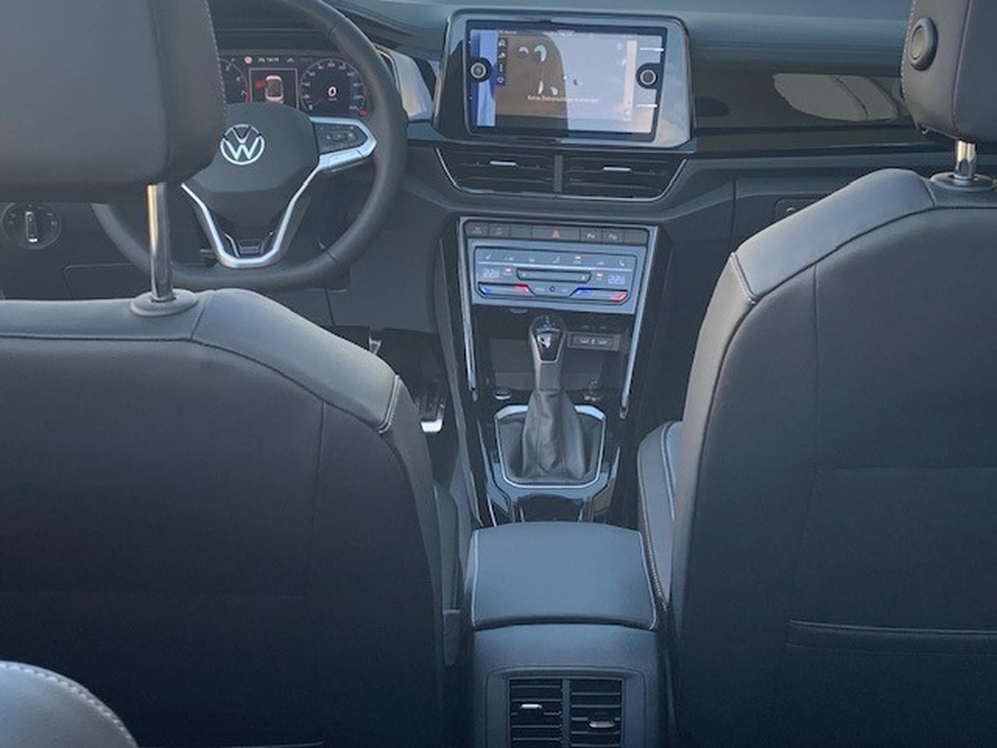 VW T-Roc CABRIO R-LINE BLACK STYLE 1.5TSI 150CV DSG7 (2026) - Foto 4