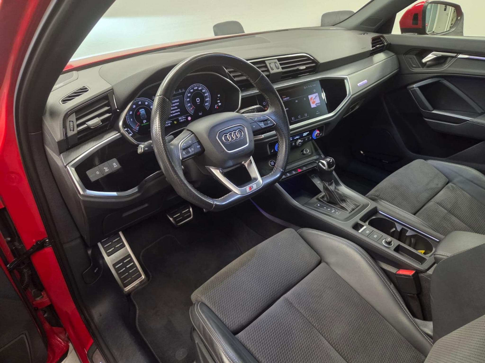 Audi Q3 Sportback S line 40 TFSI quattro 190 CV / 140 KW S tronic (2022) - Foto 4