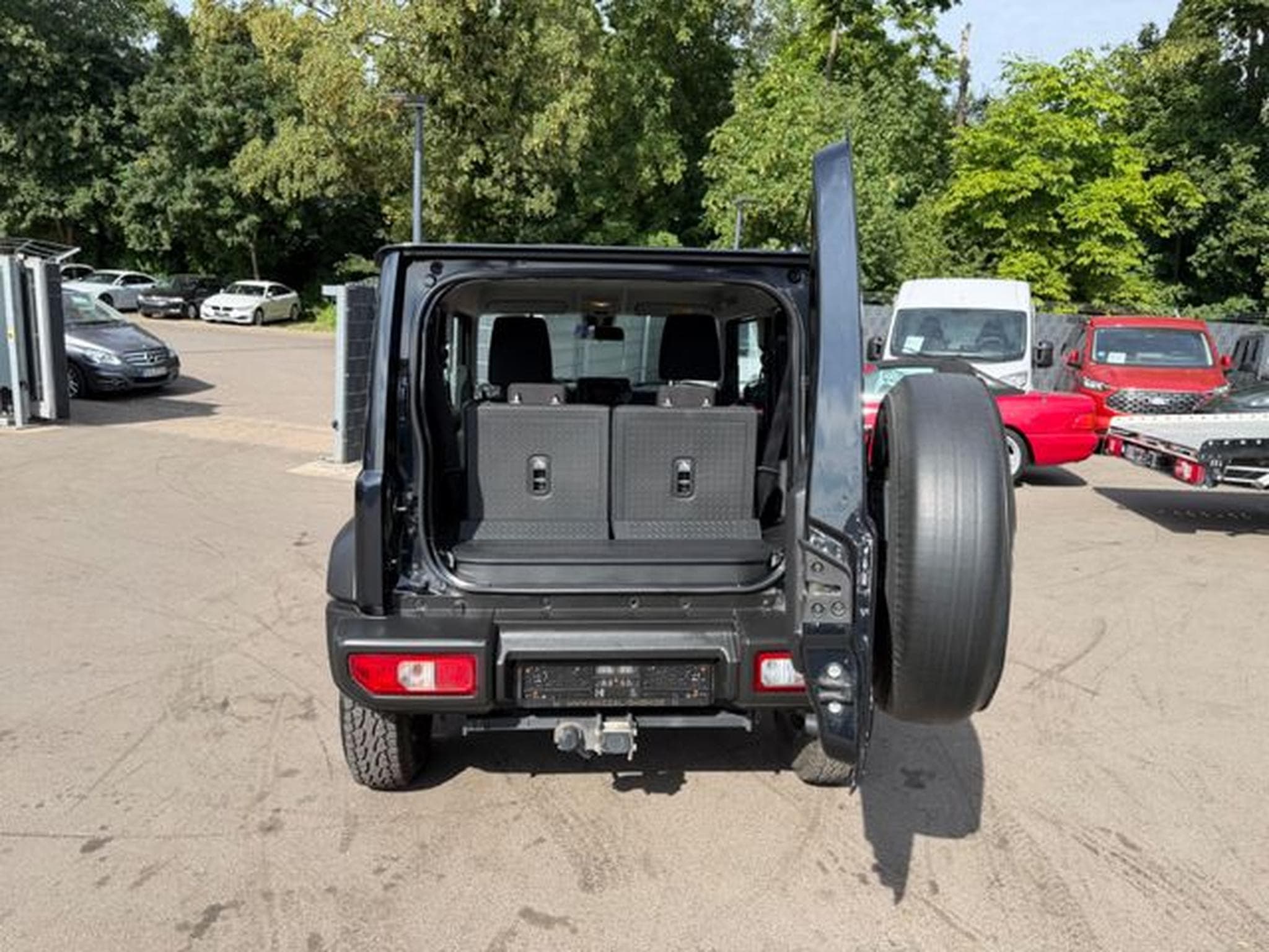Suzuki Jimny JIMNY ALLGRIP *AUT*1.HAND*KLIMA*4-SITZER*AHK*SHZ (2019) - Photo 9