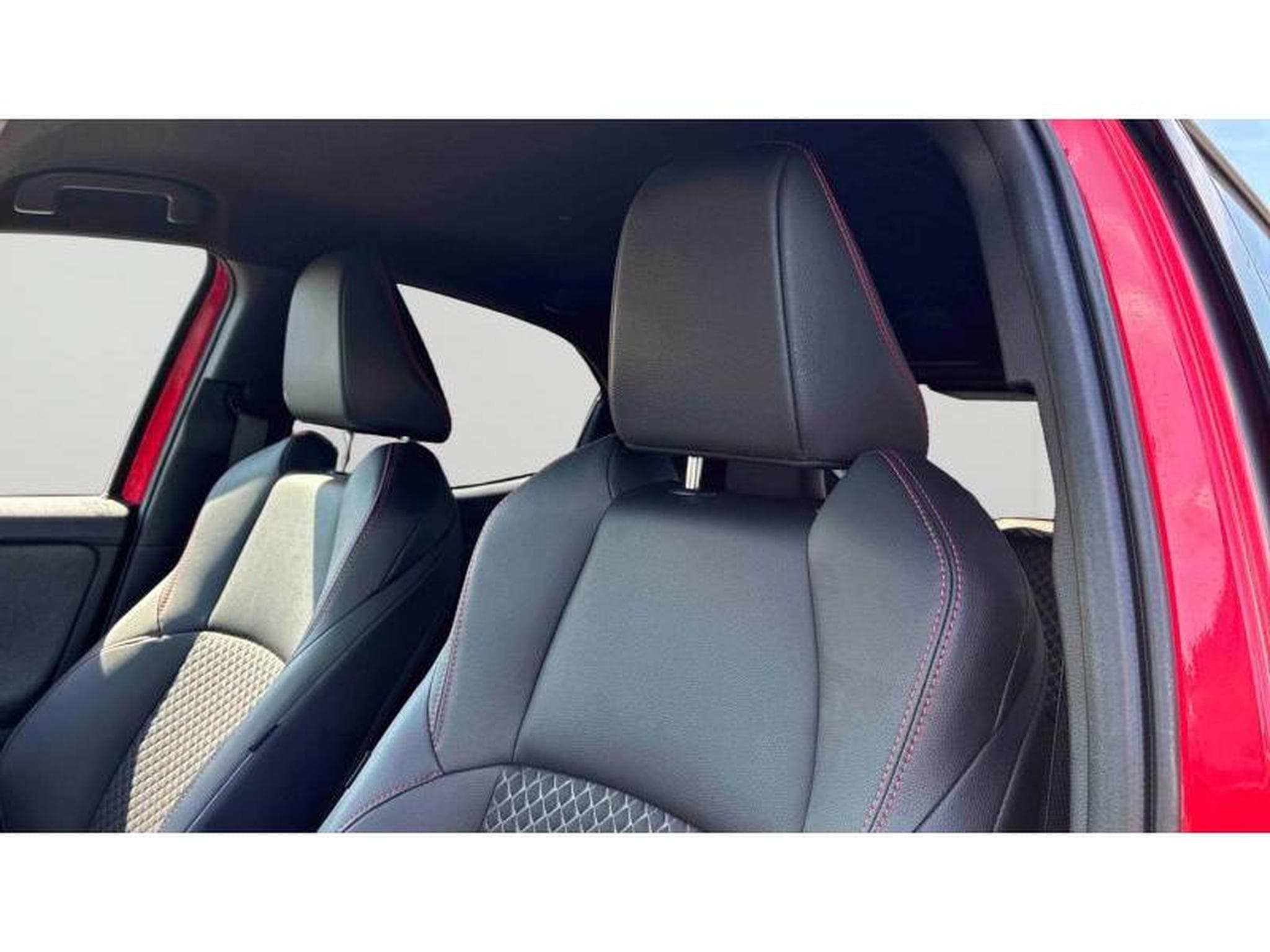 Toyota Yaris Première (2021) - Photo 16