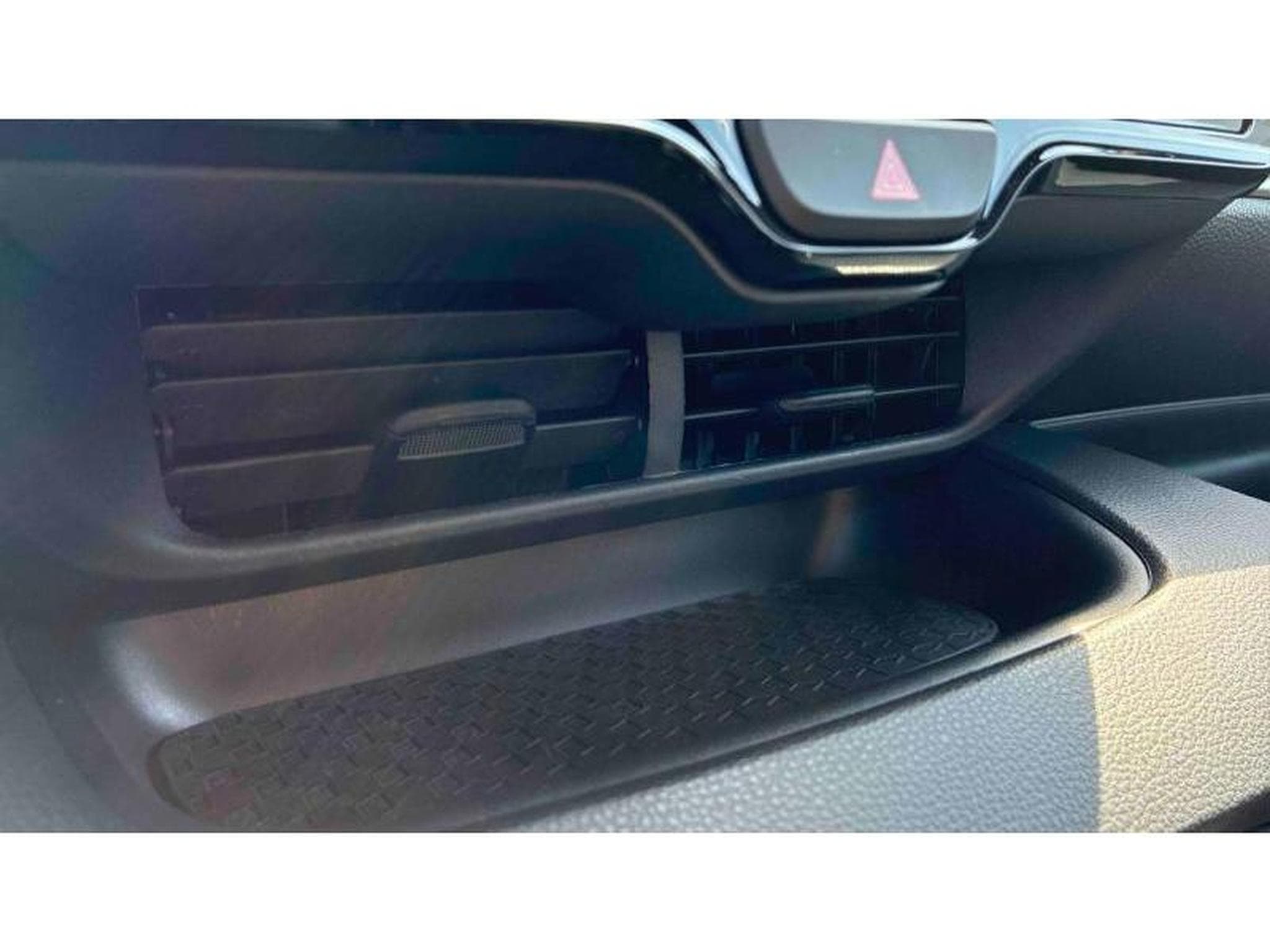 Toyota Yaris Première (2021) - Photo 30