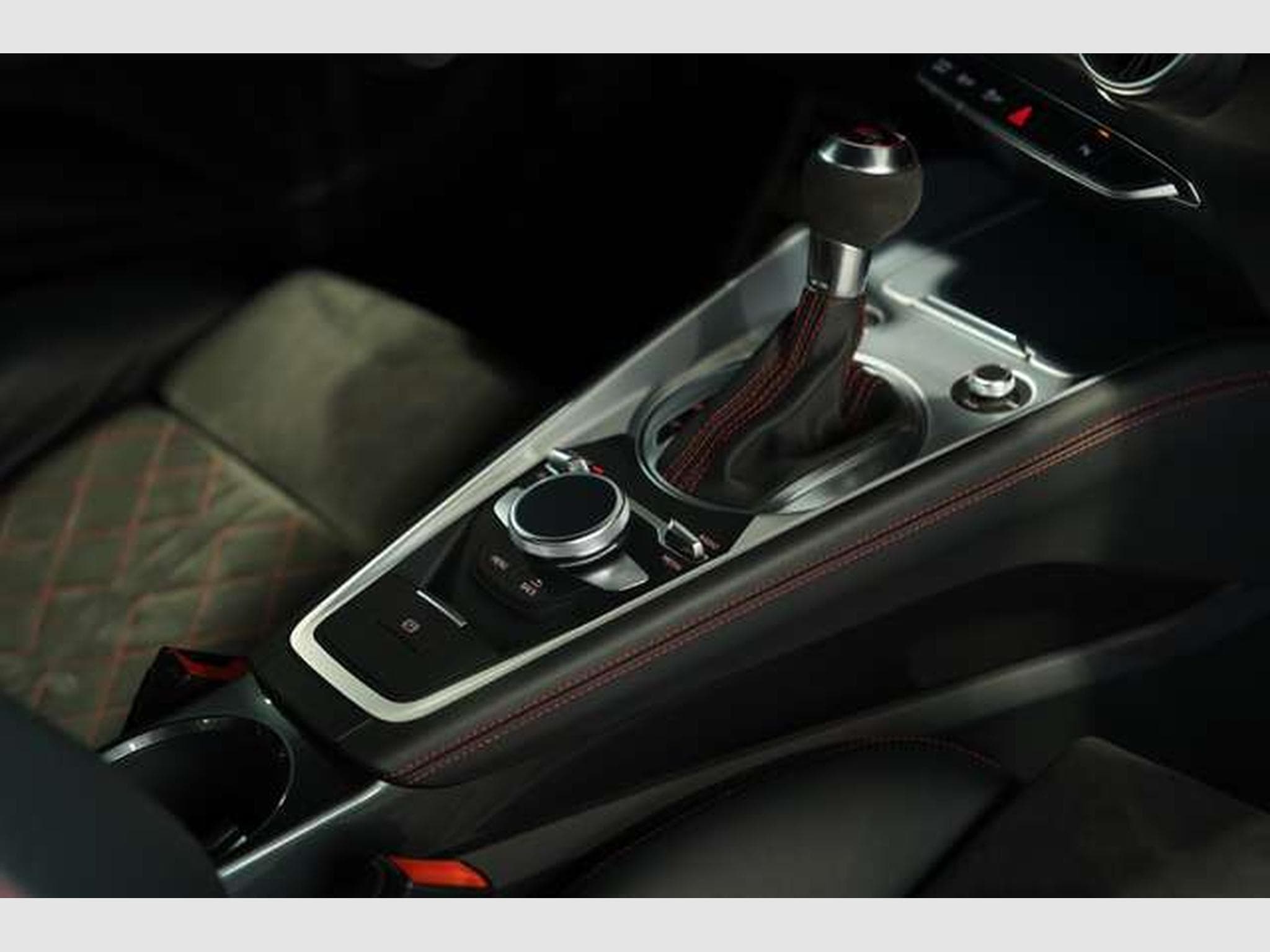 Audi TT 45 TFSI q S line Competition+ 2H *20*B&O*SHZ (2021) - Photo 17