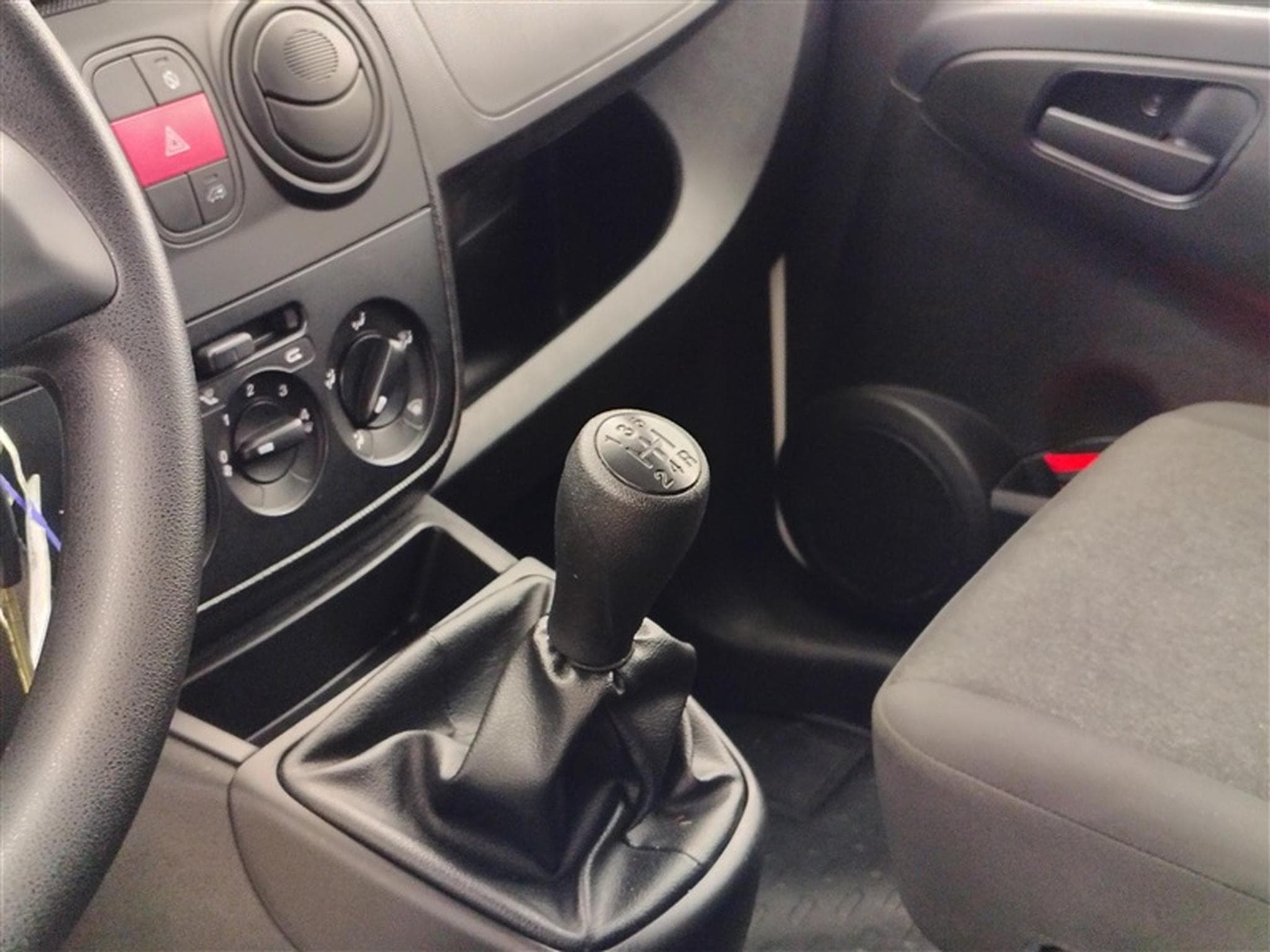 Fiat Fiorino 1.3 Multijet Base Ecojet (EU6d) (2021) - Photo 12