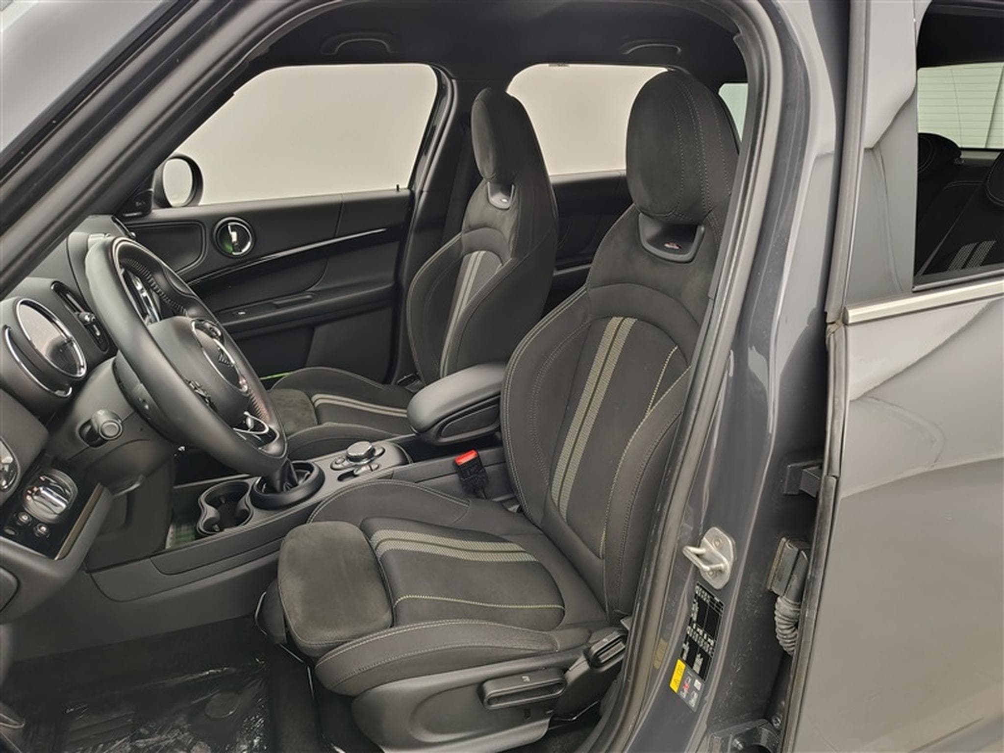 MINI Countryman 1.5A Cooper OPF (EU6d-TEMP) (2019) - Foto 7