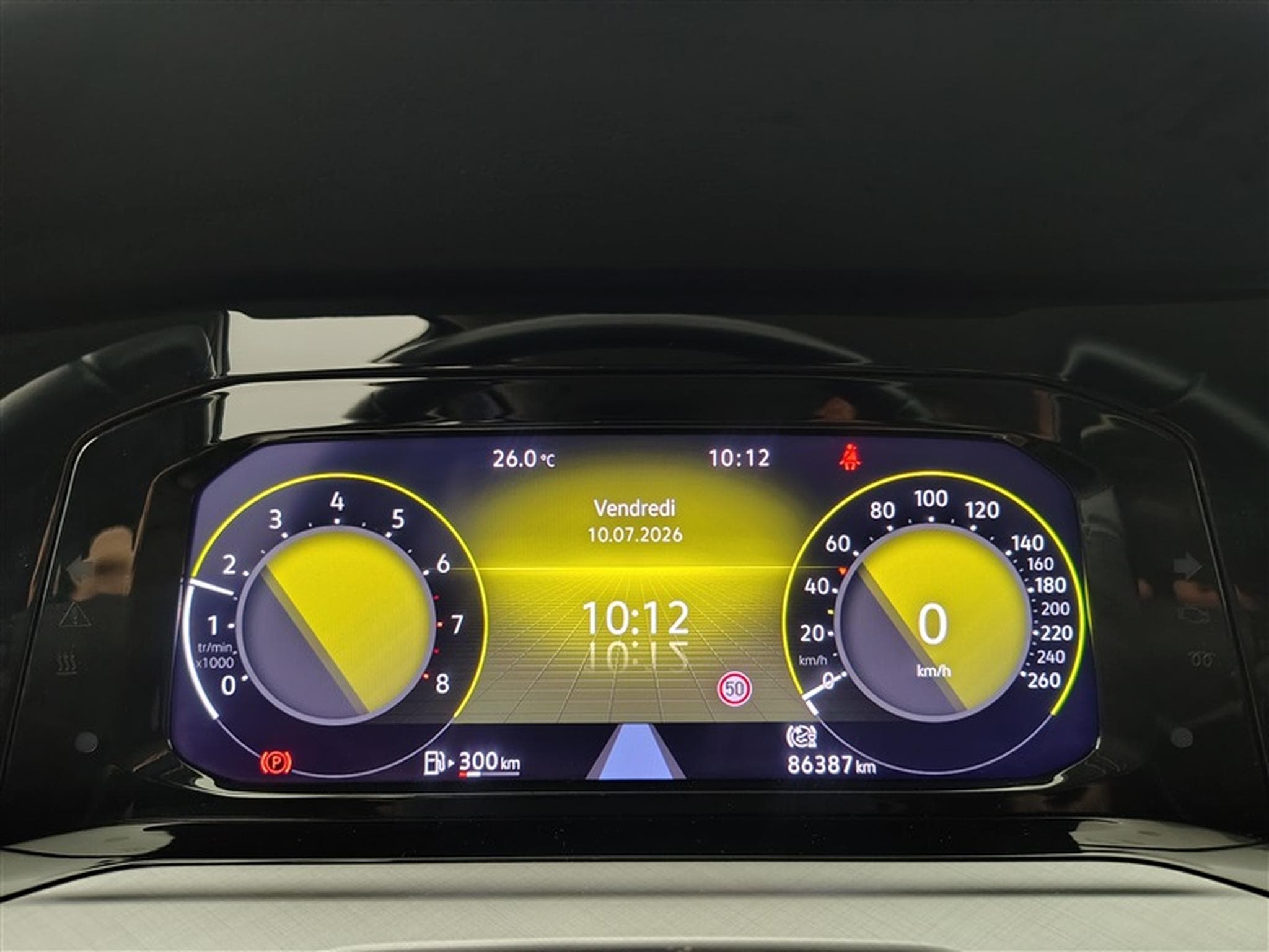 VW Golf 1.0 TSI 110Cv Life NAVI / FULL LED / CAMERA / PDC / ALU (2021) - Foto 10