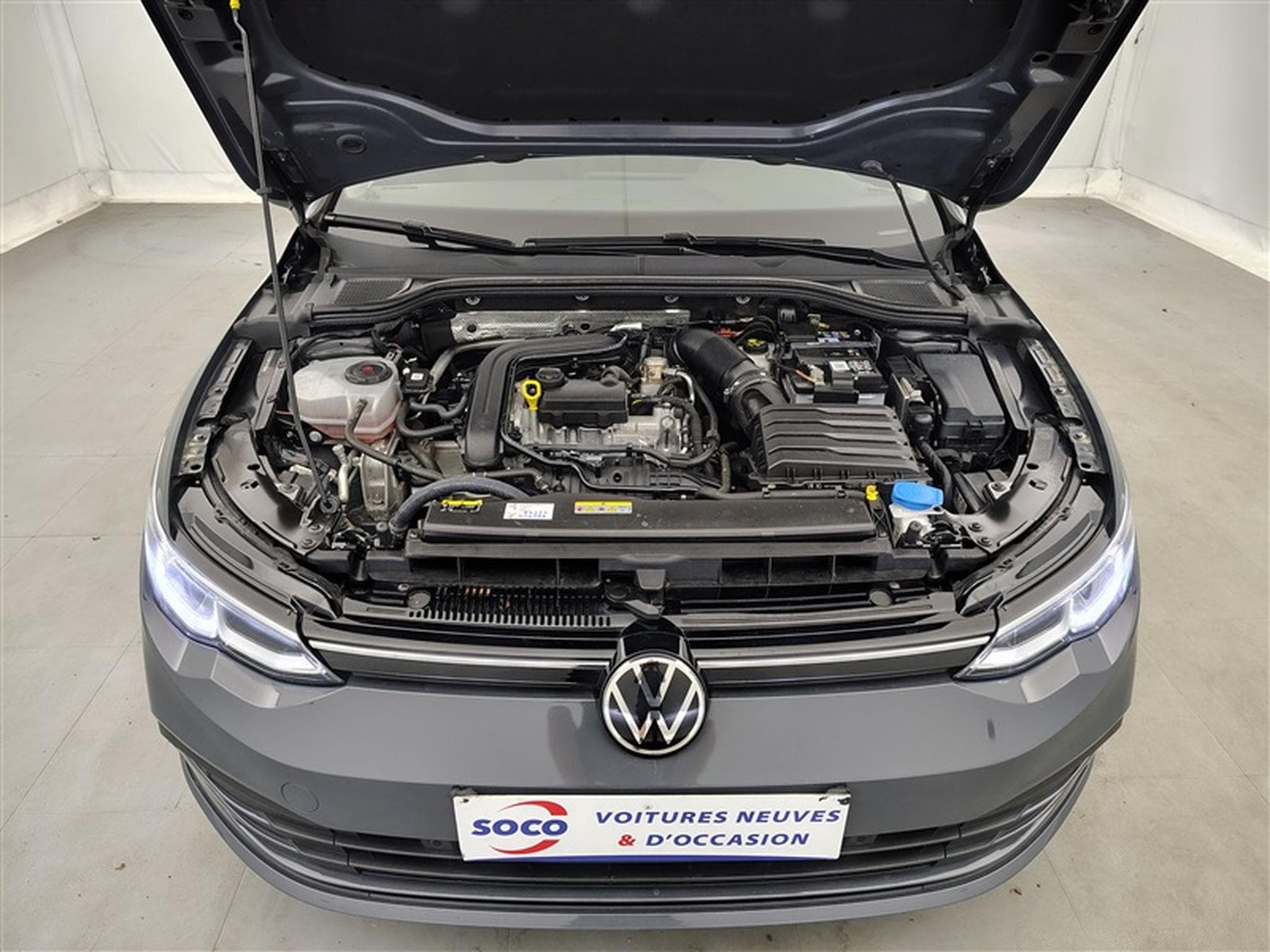 VW Golf 1.0 TSI 110Cv Life NAVI / FULL LED / CAMERA / PDC / ALU (2021) - Foto 19