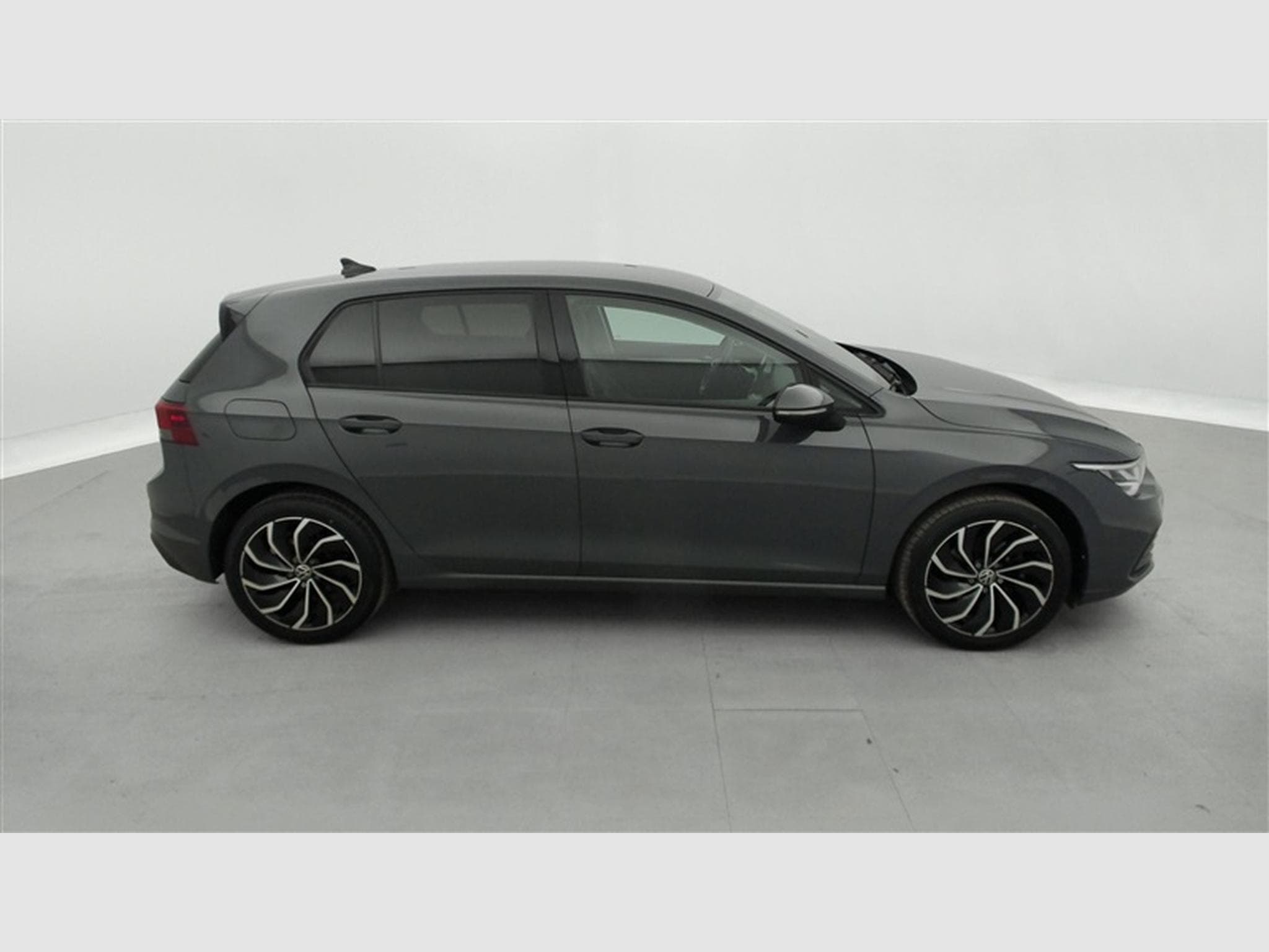 VW Golf 1.0 TSI 110Cv Life NAVI / FULL LED / CAMERA / PDC / ALU (2021) - Foto 24