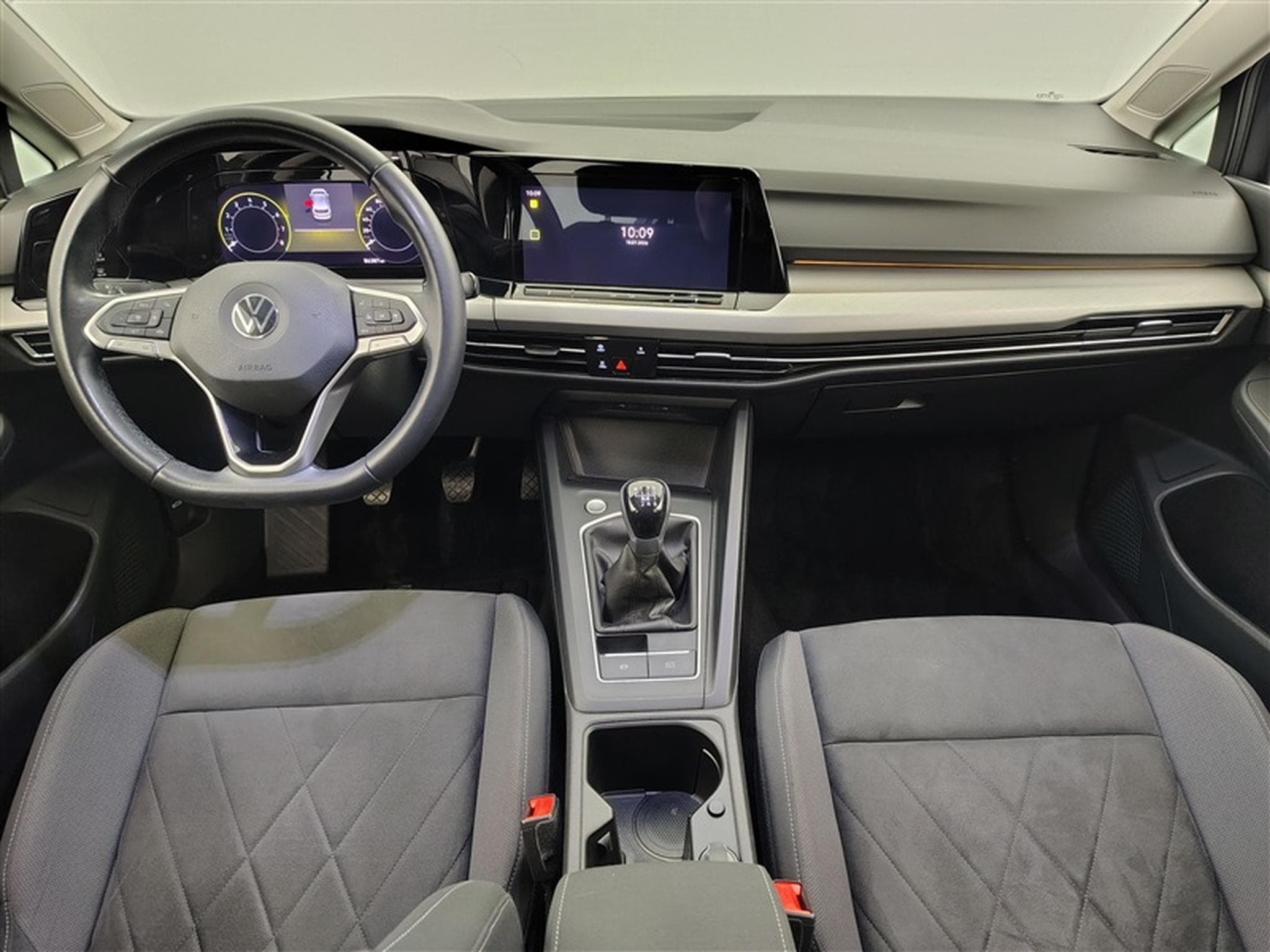 VW Golf 1.0 TSI 110Cv Life NAVI / FULL LED / CAMERA / PDC / ALU (2021) - Foto 8