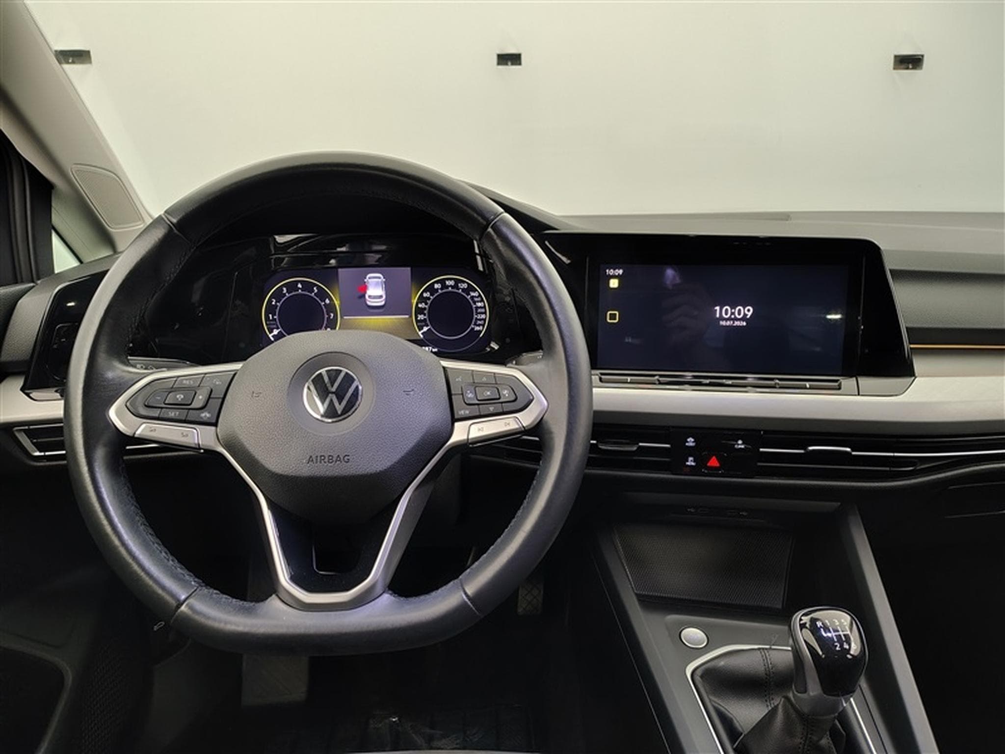VW Golf 1.0 TSI 110Cv Life NAVI / FULL LED / CAMERA / PDC / ALU (2021) - Foto 9