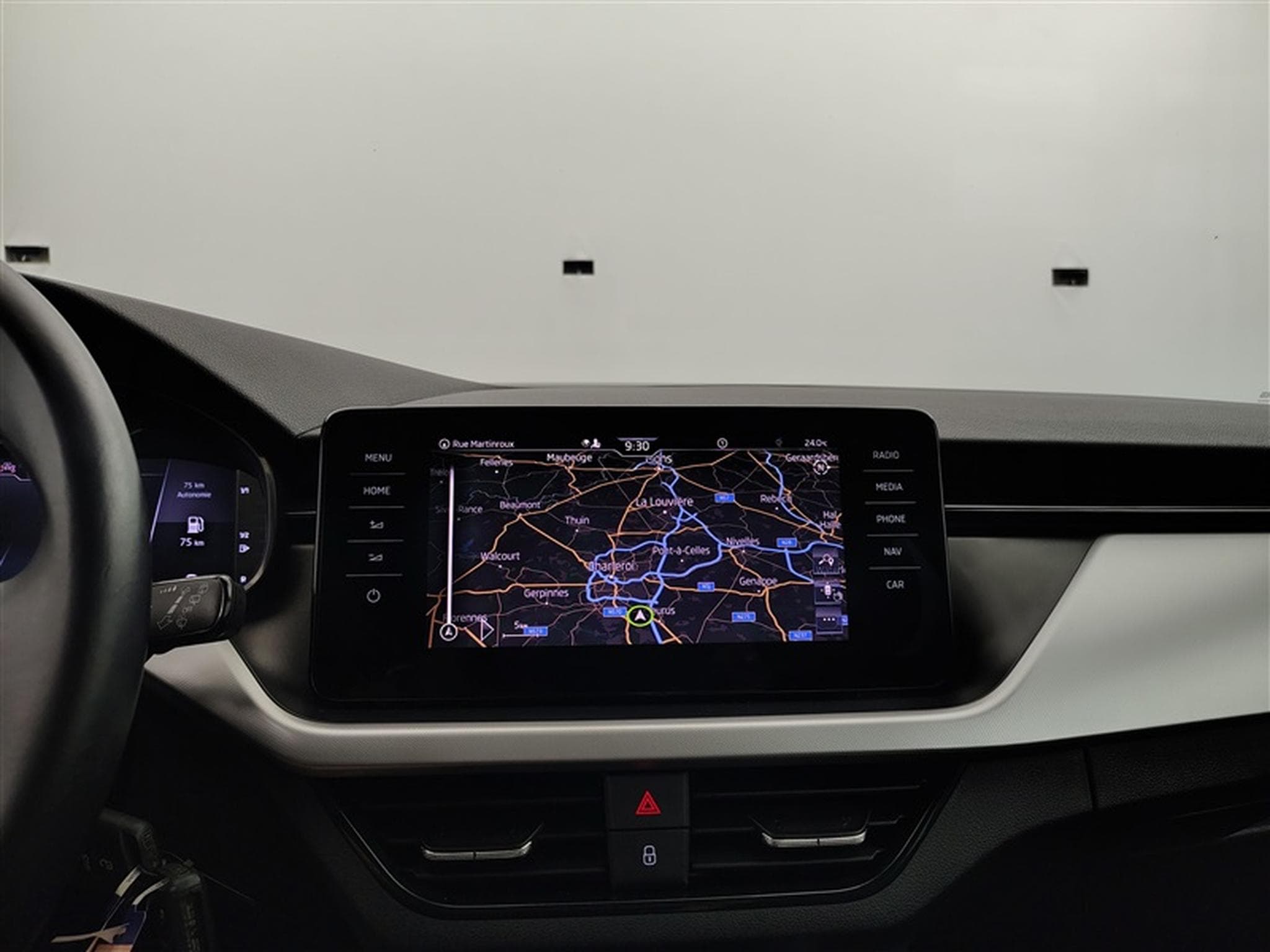 Skoda Kamiq 1.0 TSI Ambition NAVI/CARPLAY/PDC/JA (2021) - Foto 11